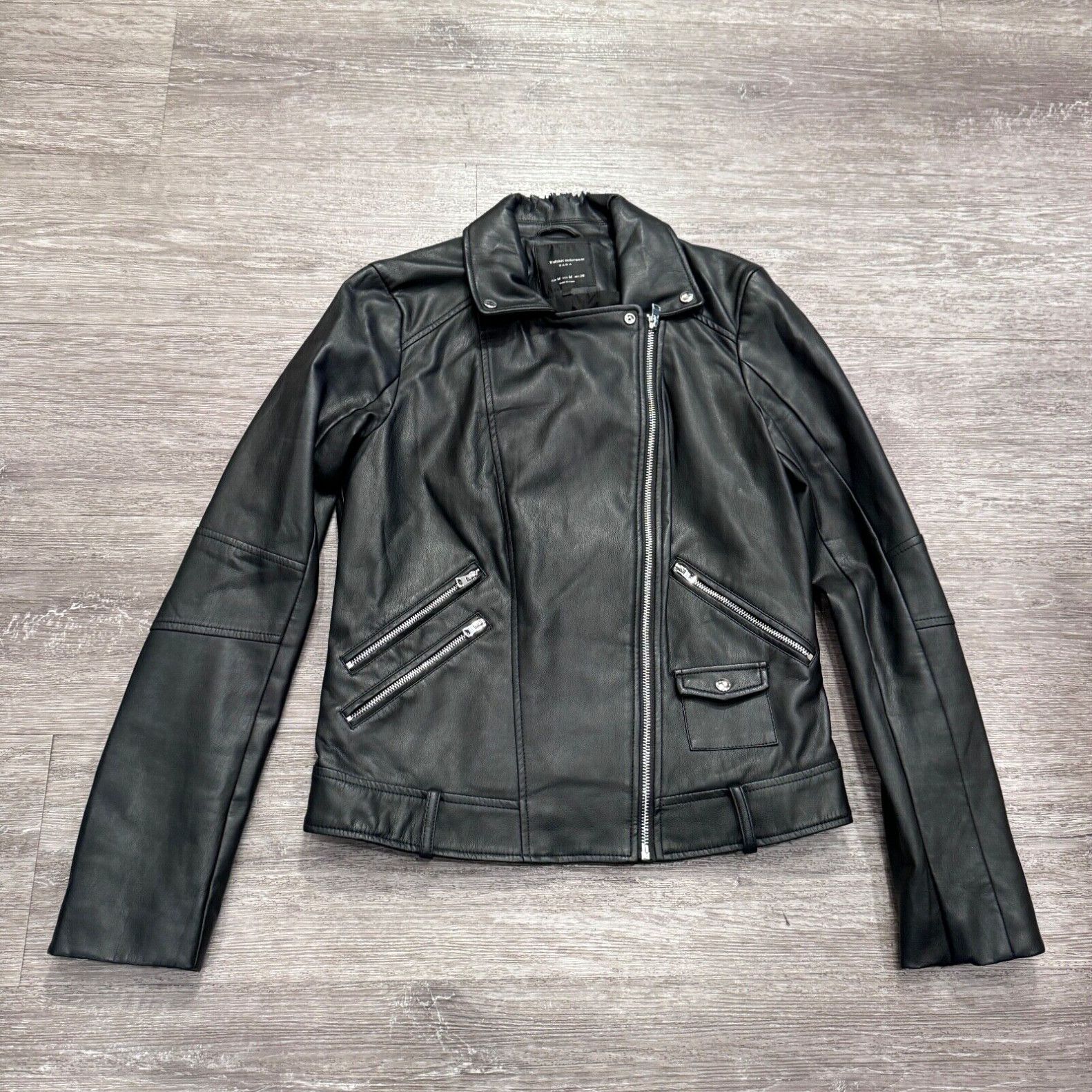 Zara Long selling Black Moto Jacket with Faux Shearling Fur and Vegan Leather size XS