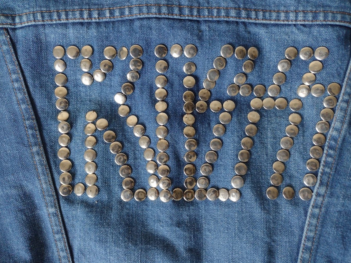 Wrangler Vintage 80s Wrangler 124MJ 'KISS' with Patches & Button Size US S / EU 44-46 / 1 - 3 Thumbnail