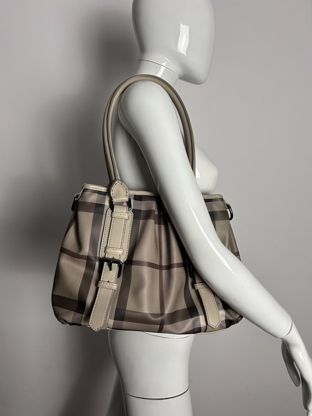 Burberry Burberry beige smoke check leather handbag Size ONE SIZE - 2 Thumbnail