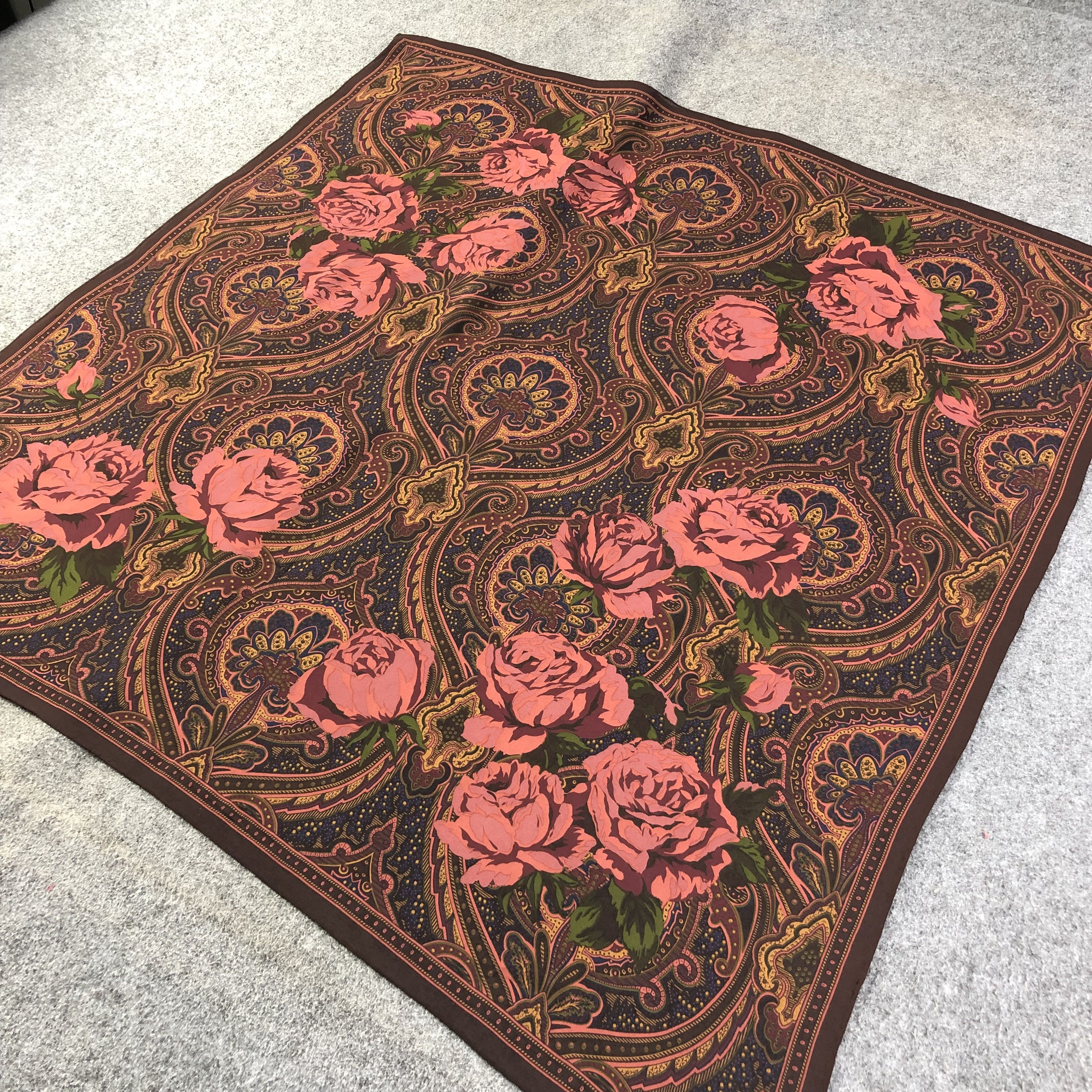 Japanese Brand Vintage Big Roses Paisley Hand Rolled Silk Scarf M683 Size ONE SIZE - 2 Thumbnail