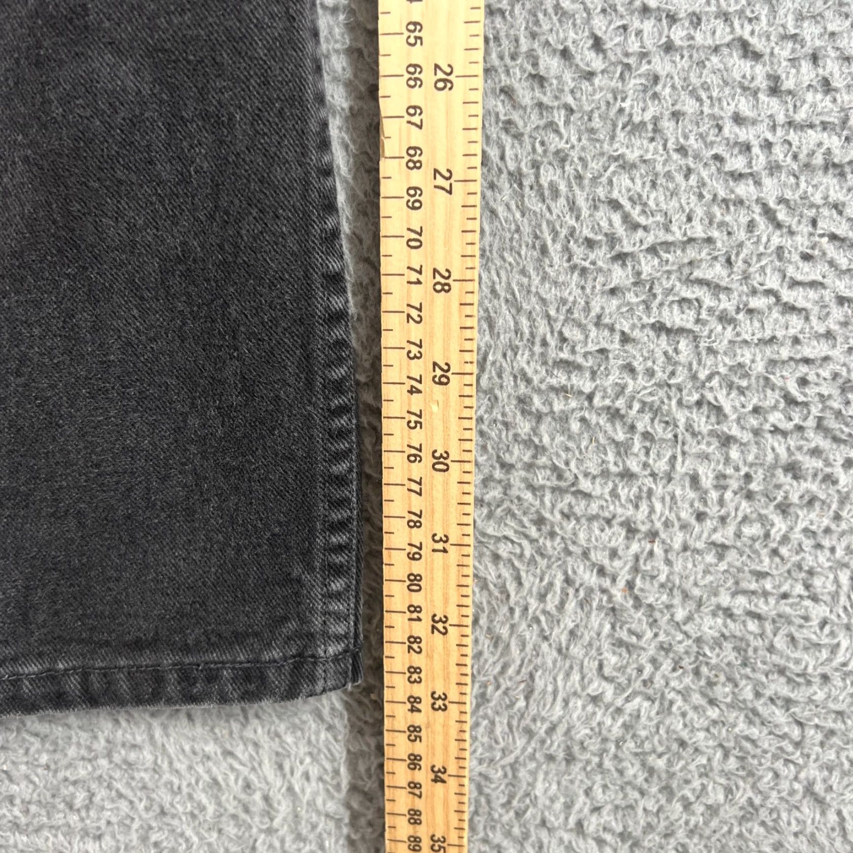 Tommy Hilfiger VINTAGE Tommy Hilfiger Tommy Jeans Men's Jeans 38x34 Black Mid Rise Straight Flag Logo Denim Size US 38 / EU 54 - 3 Thumbnail