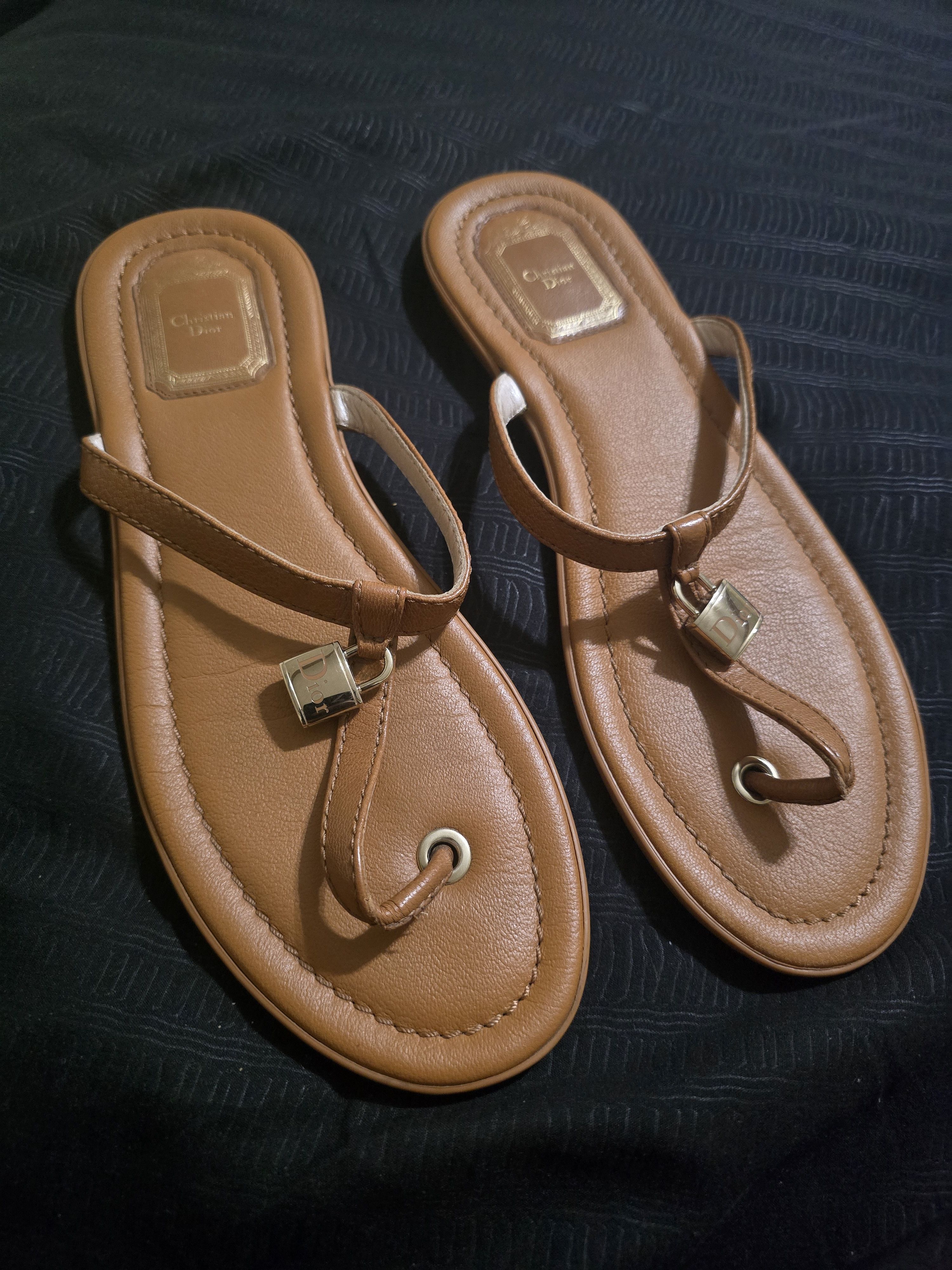 Dior Christian Dior Lock Charm Leather Thongs Sandals Sz 39 Size US 9 / IT 39 - 2 Thumbnail