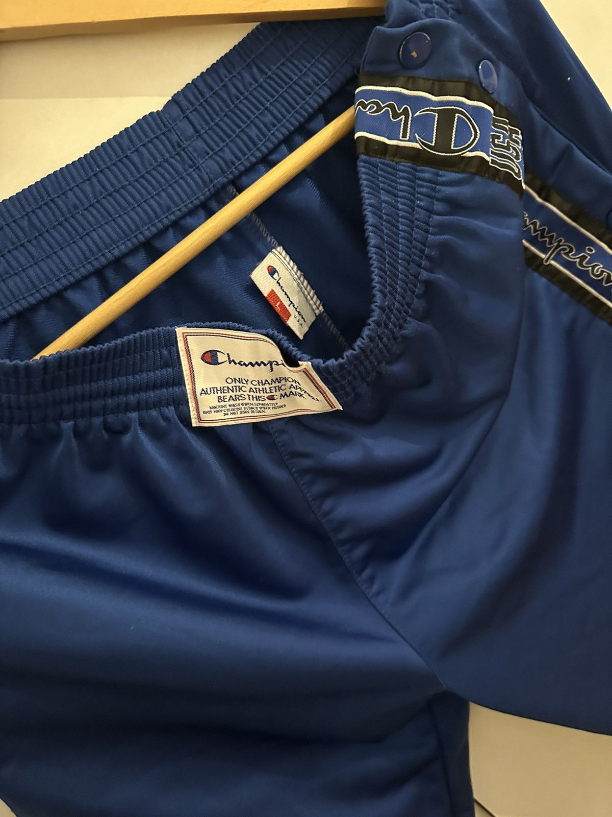 Champion Champion Jogginghose Hose Size L Vintage Track Knopfhose Size US 42 / EU 58 - 5 Thumbnail