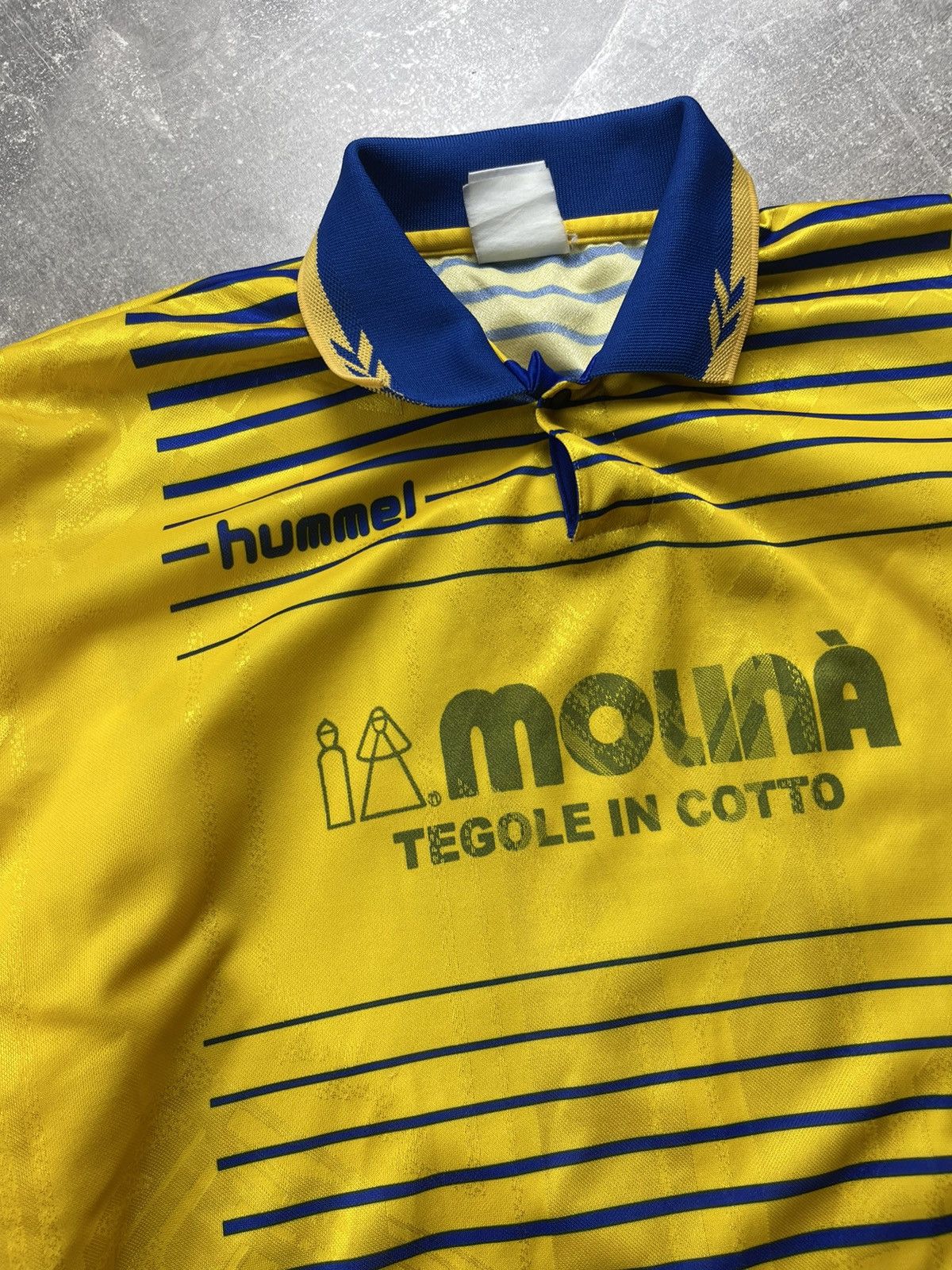 Hummel Vintage Hummel Football Jersey Yellow Long Sleeve 80s Retro Size US M / EU 48-50 / 2 - 5 Thumbnail