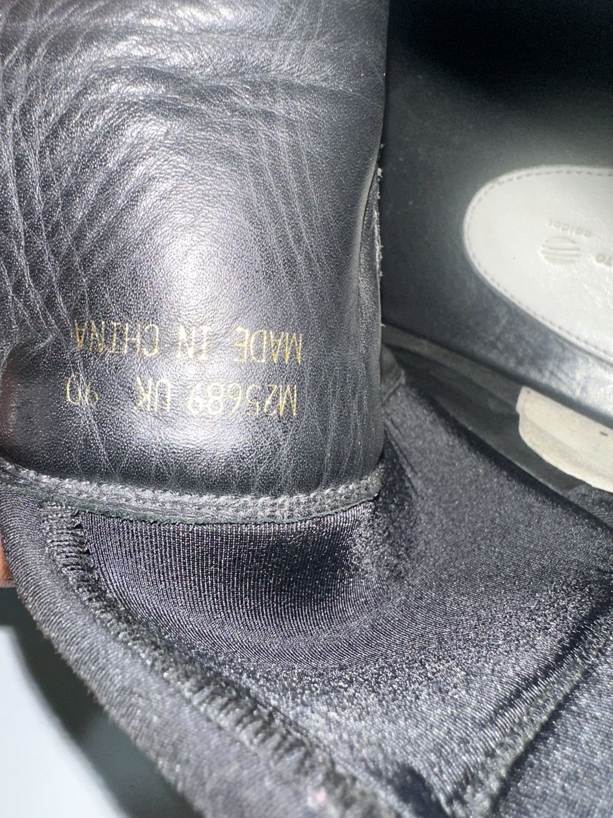 Adidas × Yohji Yamamoto ADIDAS X YOHJI YAMAMOTO BLACK LEATHER CHELSEA BOOTS Size US 9.5 / EU 42-43 - 8 Thumbnail
