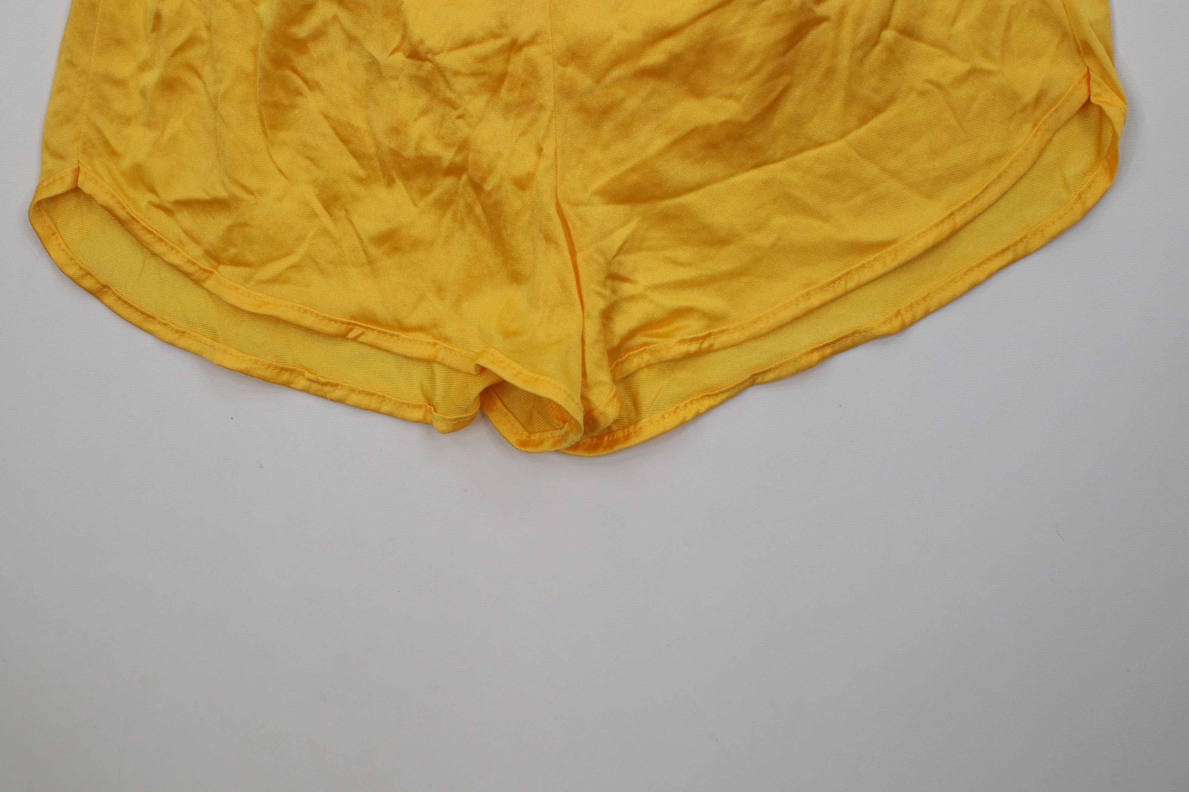 Vintage Vintage Streetwear Nylon Lined Running Short Shorts USA Size US 32 / EU 48 - 4 Thumbnail