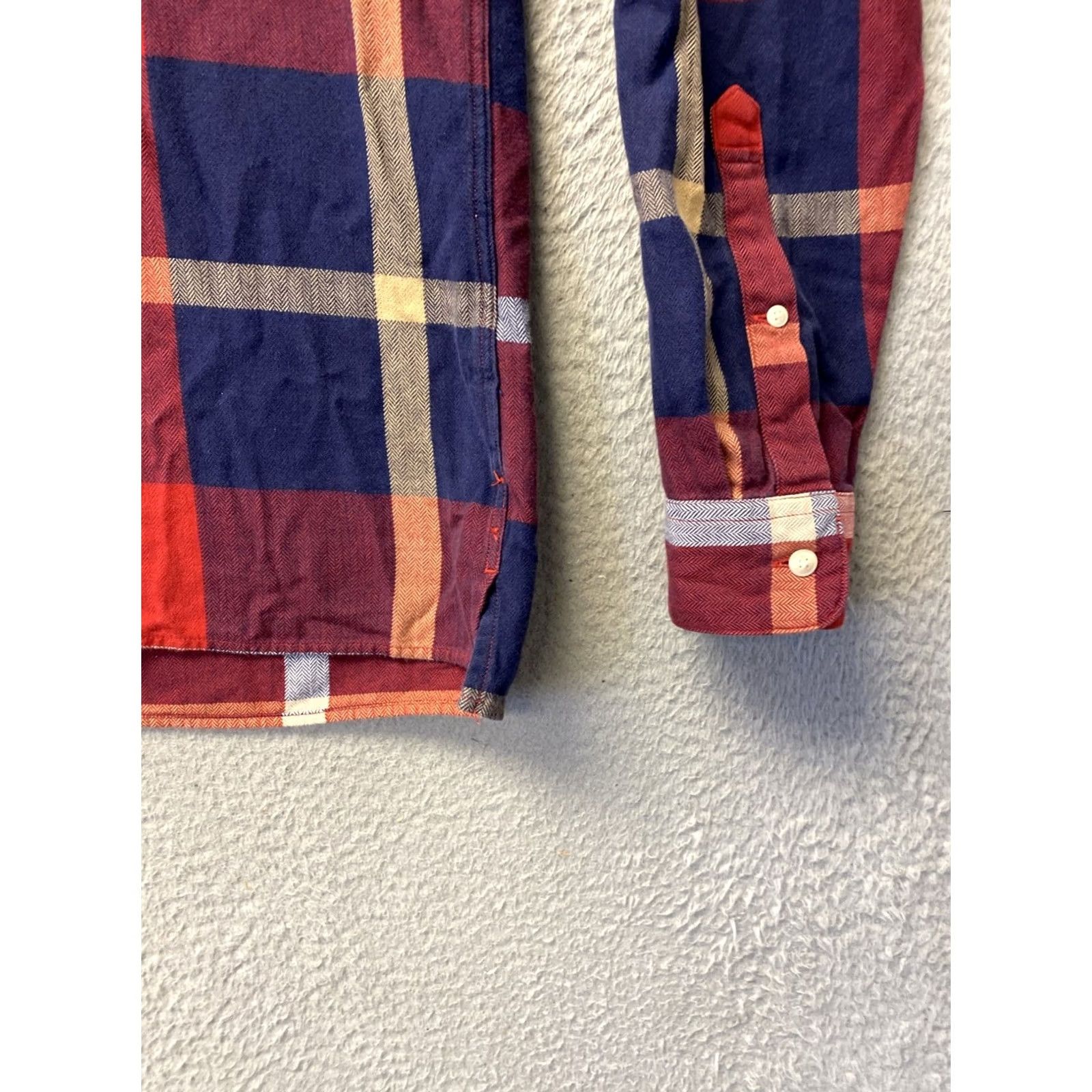 J.Crew J.CREW New York Plaid Shirt Mens S Red Long Sleeve Button-Up Half Button Cotton Shirt Size US S / EU 44-46 / 1 - 2 Thumbnail