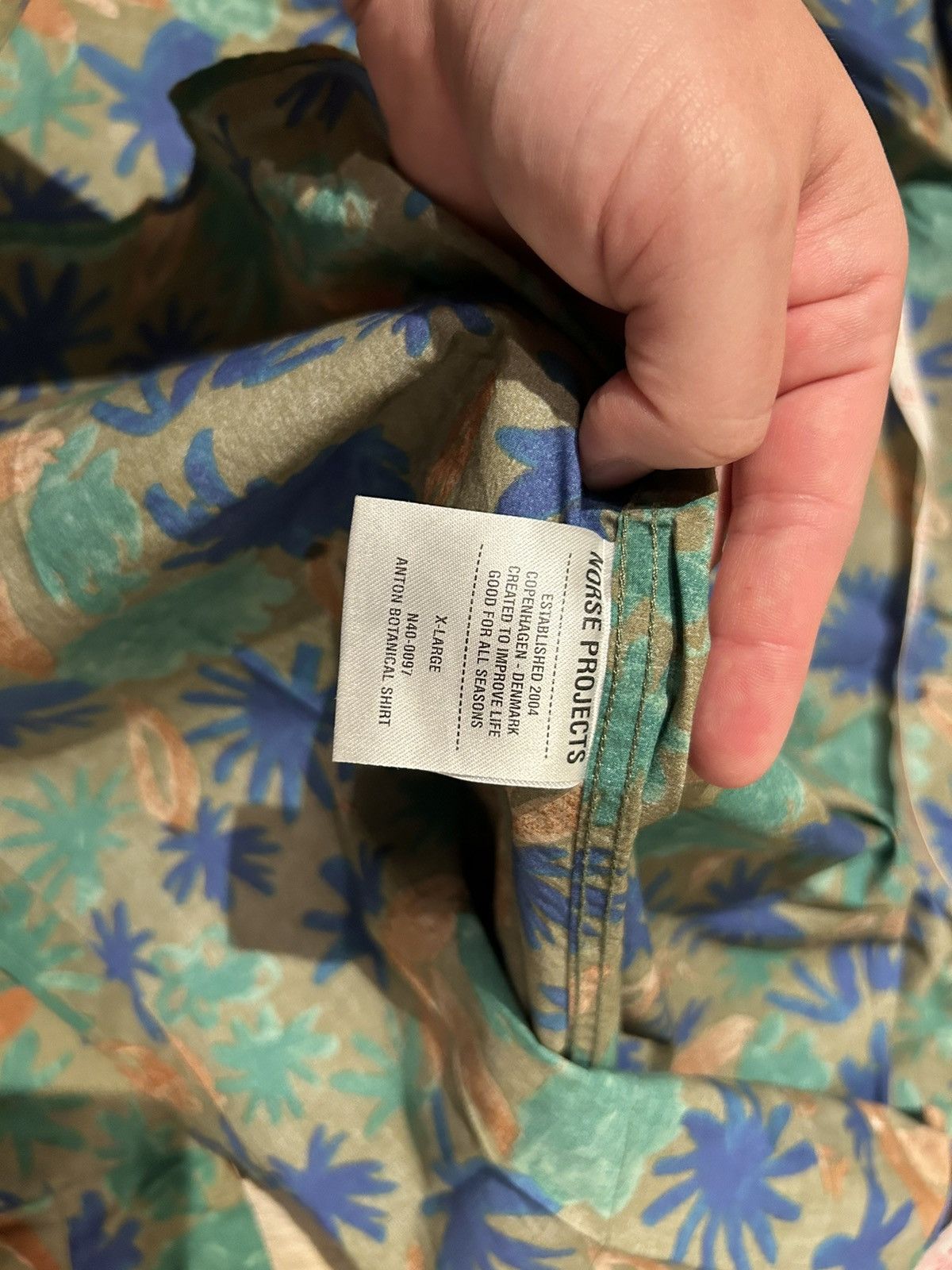 Norse Projects Botanical print button down shirt Size US XL / EU 56 / 4 - 9 Thumbnail