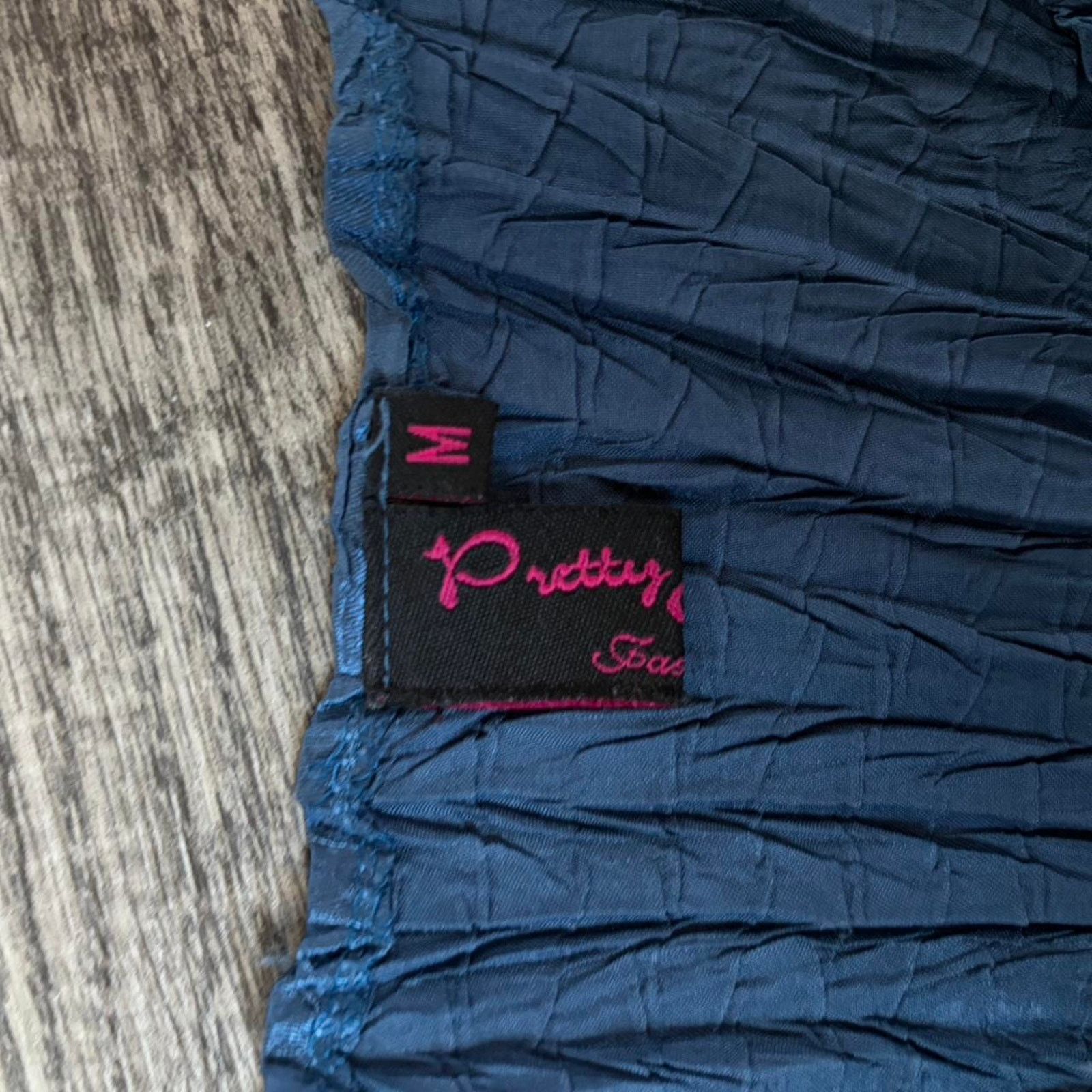 Other Pretty angel blue long sleeve Size M / US 6-8 / IT 42-44 - 2 Thumbnail