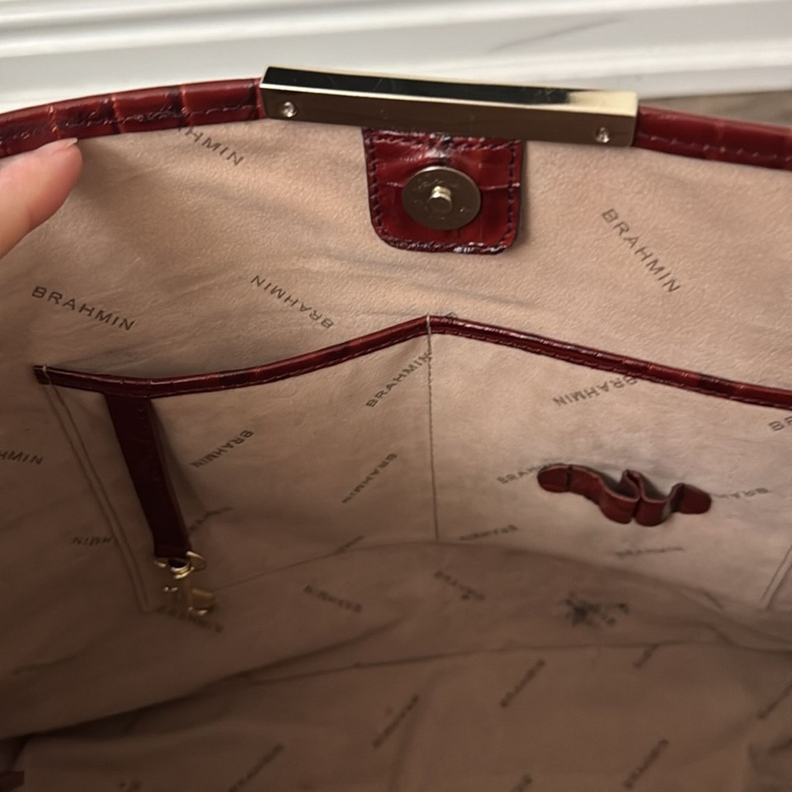 BRAHMIN Brahmin Large Red Leather Croc-Embossed Women's Bag Size ONE SIZE - 6 Thumbnail