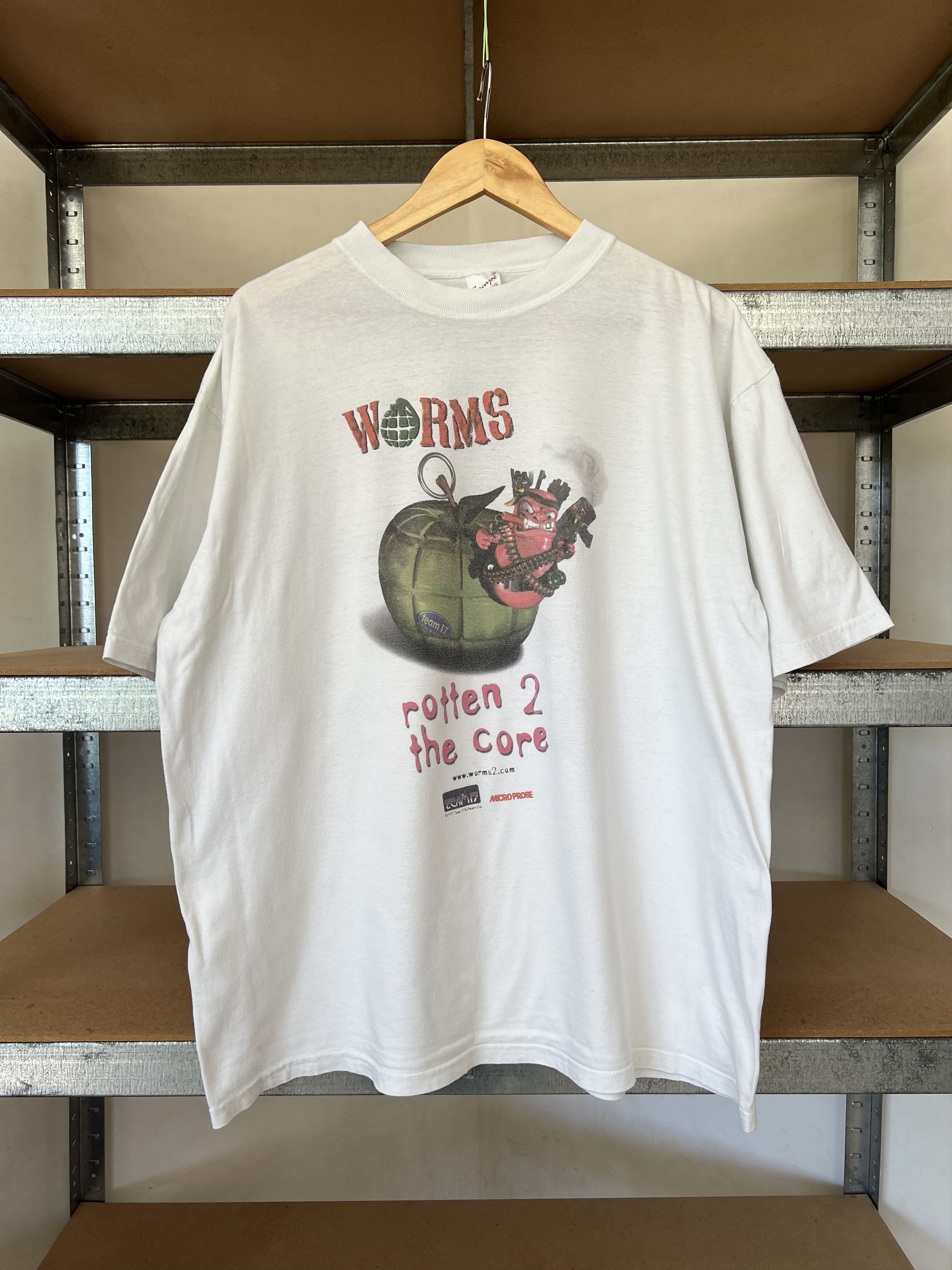 Vintage Worms 2 Vintage 1997 Rotten 2 The Core Windows Game tee | Grailed