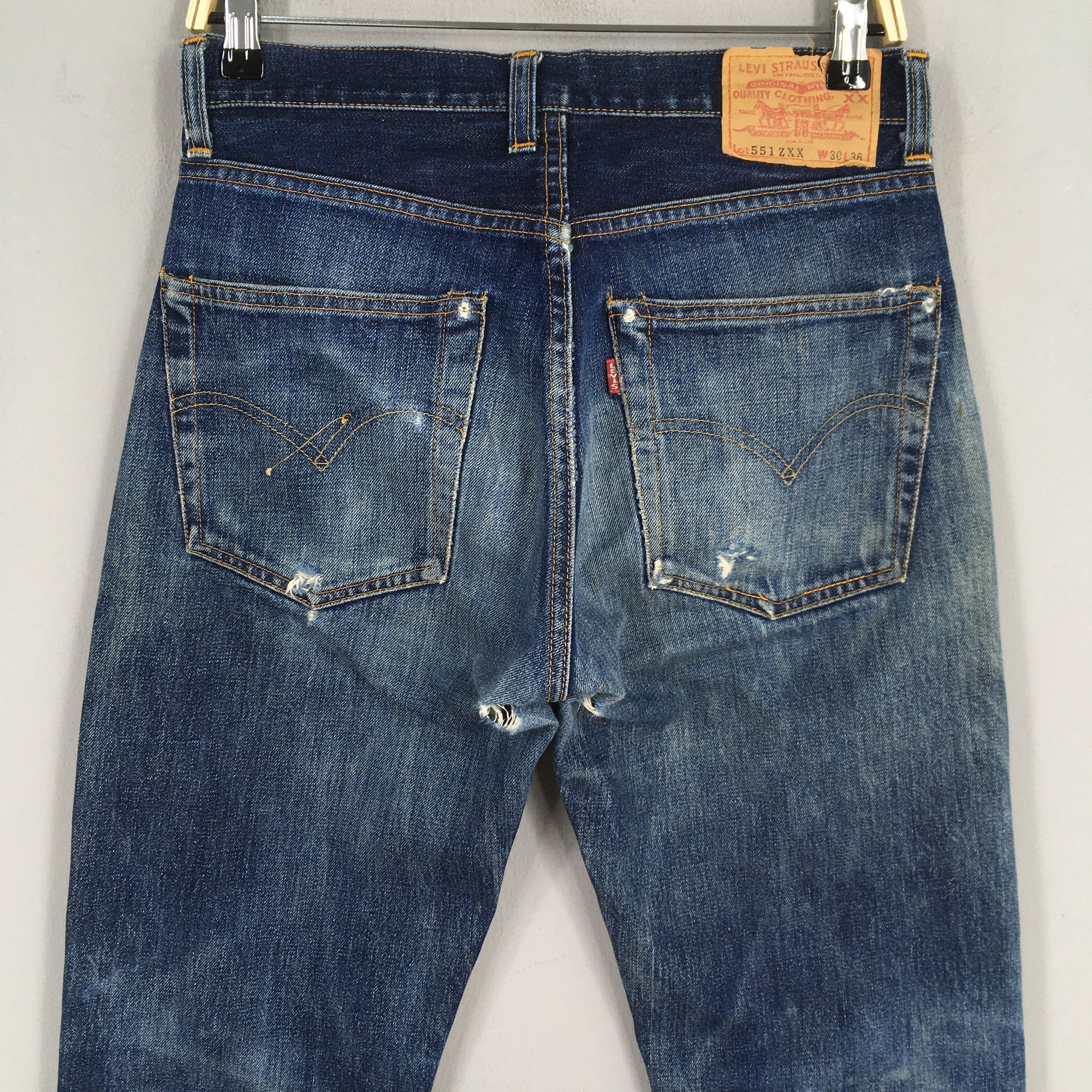 Size 29x31.5 Vintage Levi's 551ZXX Faded Blue Jeans