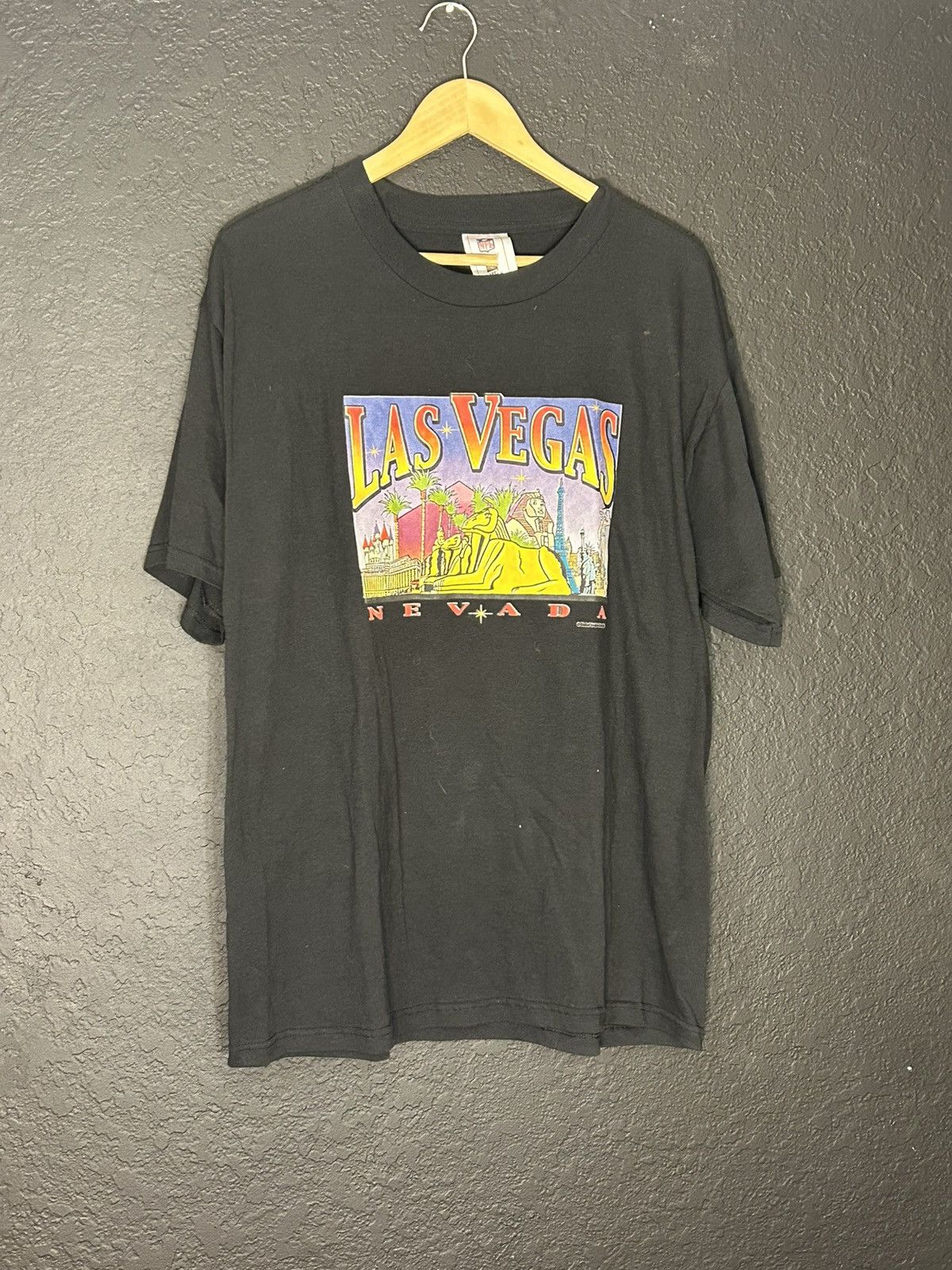 Vintage 2001 Las Vegas Tourist T Shirt Size US L / EU 52-54 / 3 - 1 Thumbnail