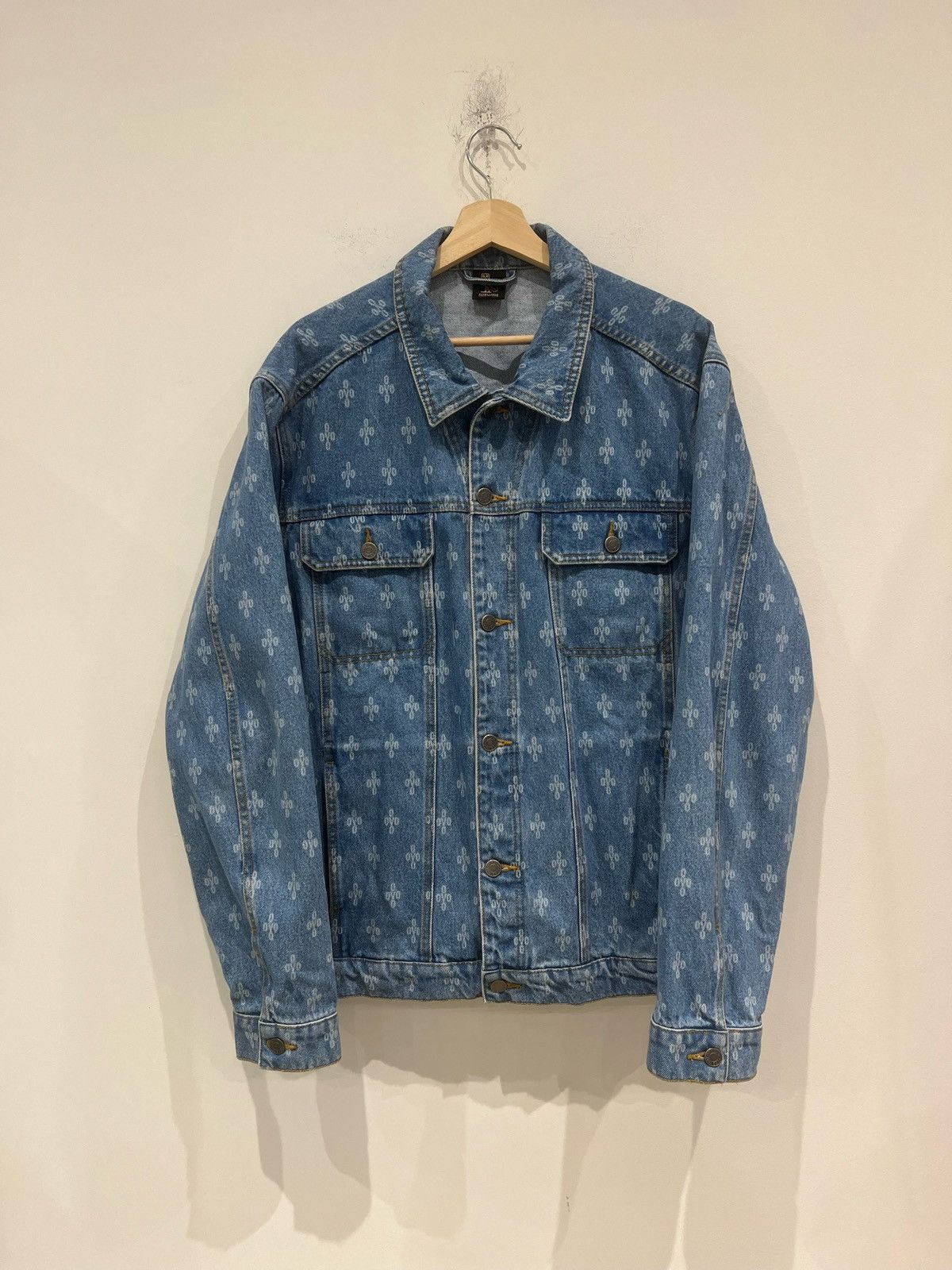 October's Very Own OVO Monogram Denim Trucket Jacket Washed Indigo Size US XL / EU 56 / 4 - 1 Thumbnail