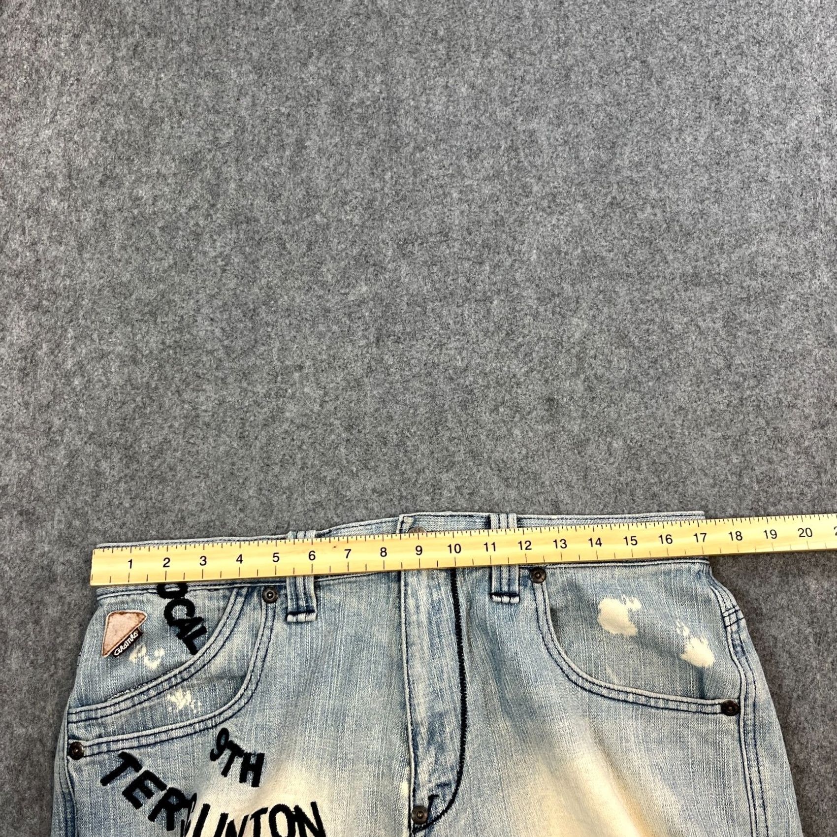 Denime Akadimilk Mens Denim Shorts W34 Blue Vintage 90s Spellout Embroidered Hiphop Y2K Cargo Pockets 5-Pocket Regular Mens Size US 34 / EU 50 - 6 Thumbnail