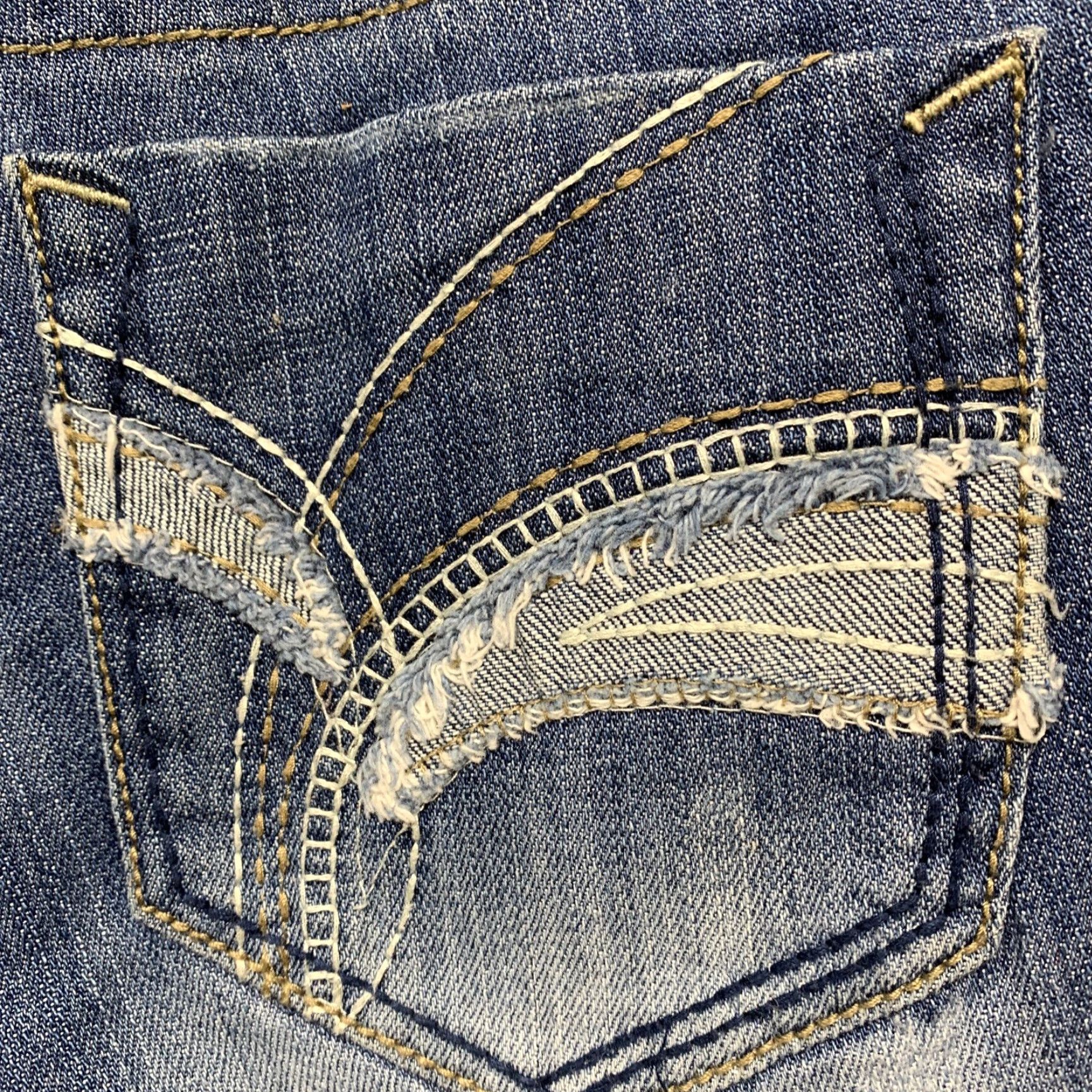 Denime 1st Kiss Blue Denim Shorts Junior Misses Stretch 31" Waist 7" Low Rise Regular Womens Jeans Shorts Summer Boy/Girls? Size 26" / US 2 / IT 38 - 6 Thumbnail