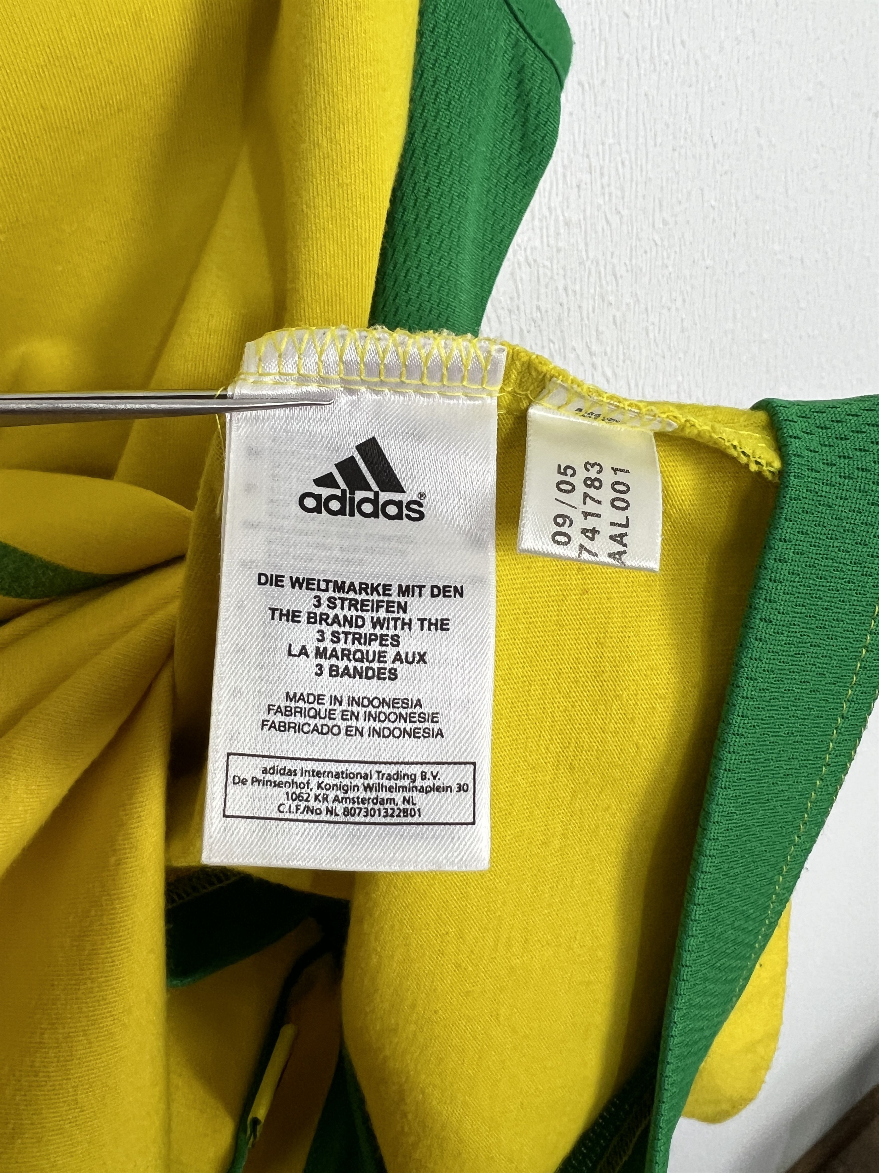 Adidas Brazil Football Train Vest Shirt Soccer World Cup Jersey Size US L / EU 52-54 / 3 - 7 Thumbnail