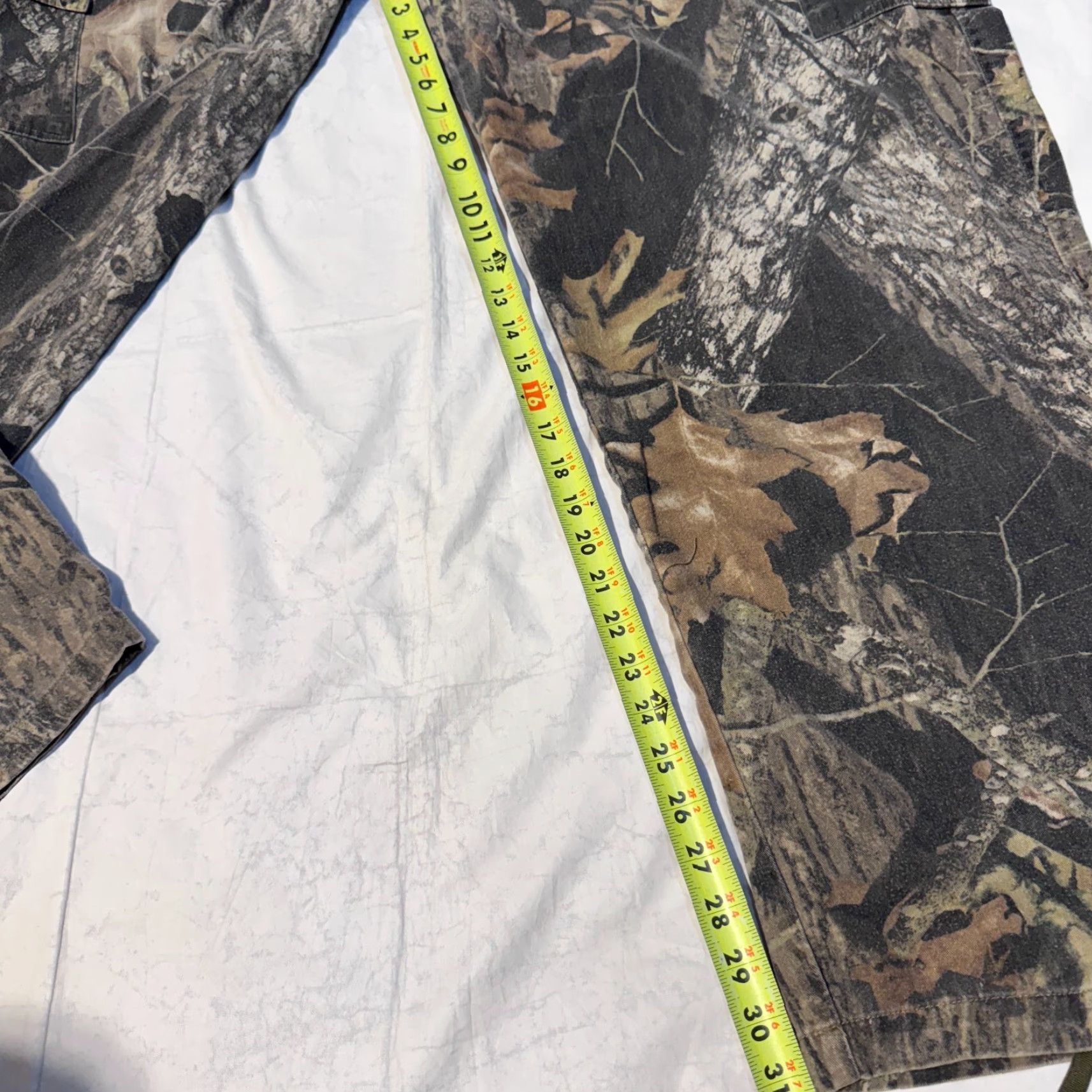 Vintage Mossy Oak Camo Pants Mens 2XL Cargo Loose Baggy Relaxed Wide Leg Y2K Hunting Size US 39 - 3 Thumbnail