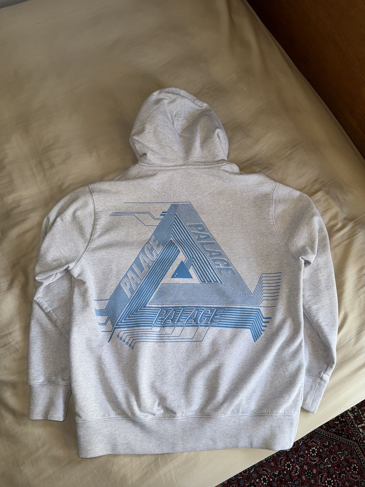 Palace Palace Surkit Hood Size Large- Gray Size US L / EU 52-54 / 3 - 4 Thumbnail