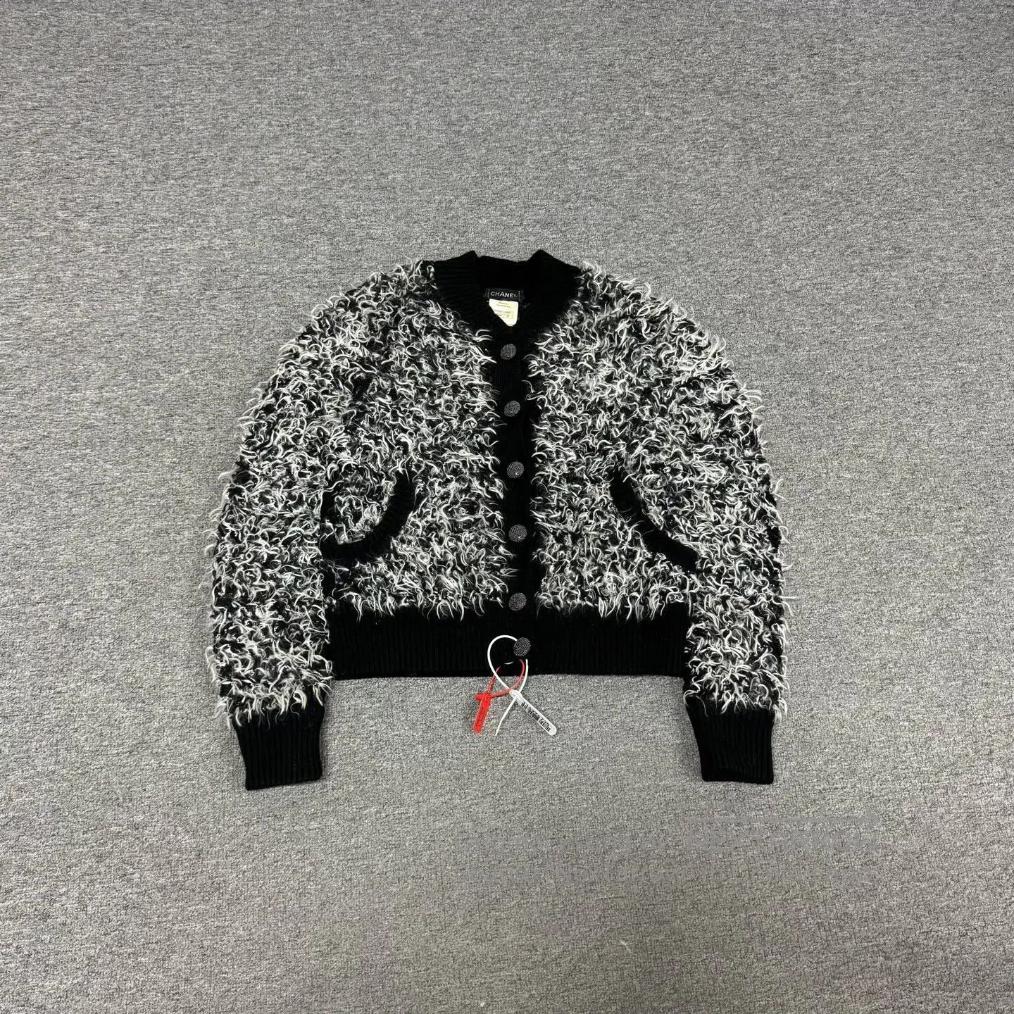 Chanel Chanel Handicraft Workshop, Heavy Industry, Weaving, Plush Size M / US 6-8 / IT 42-44 - 1 Thumbnail