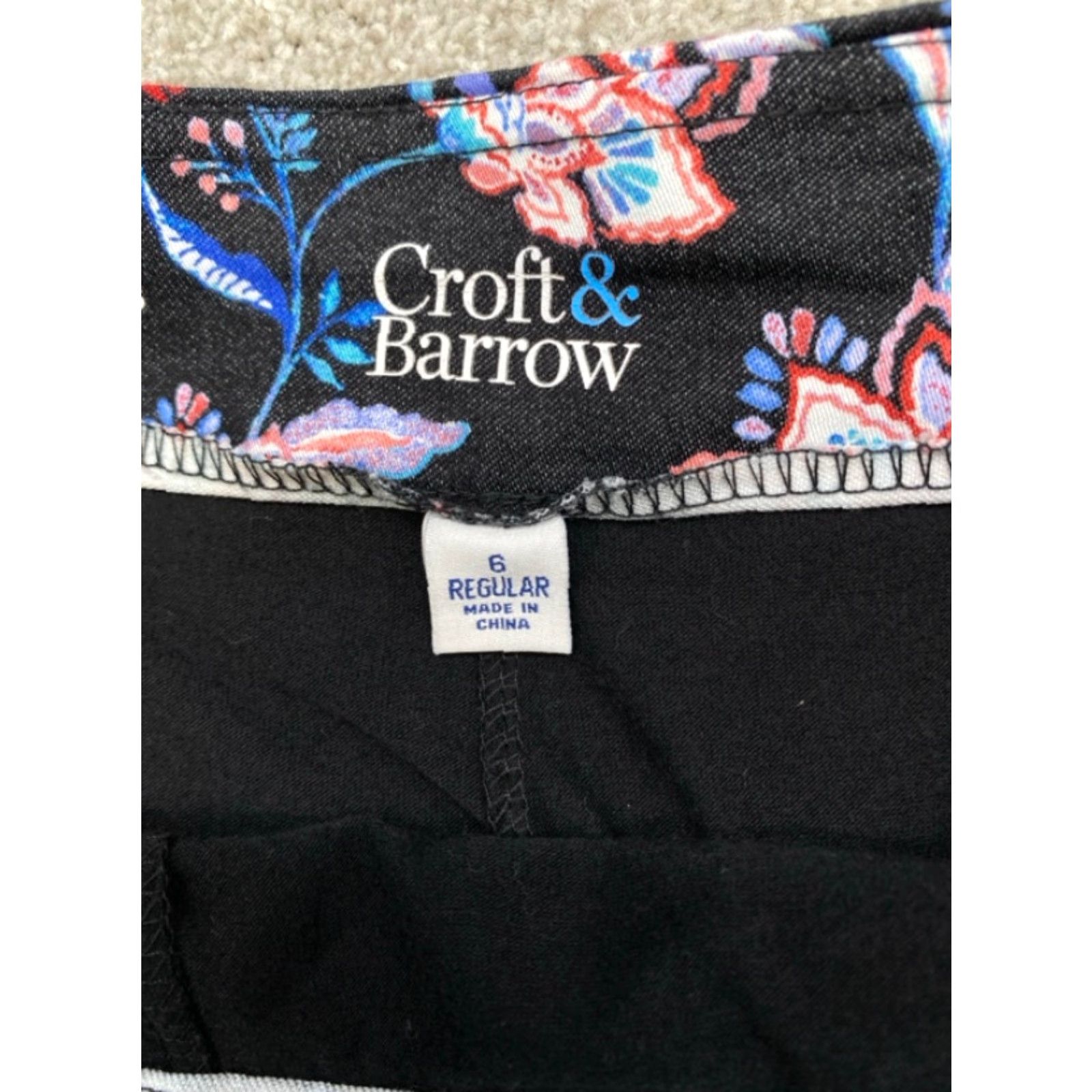 Croft & Barrow Croft & Barrow Skort 6 Reg. Blue Floral Pockets Stretch Golf Tennis Pickleball Skort Women Adult 6 Multicolor Clothing Size 28" / US 6 / IT 42 - 4 Thumbnail