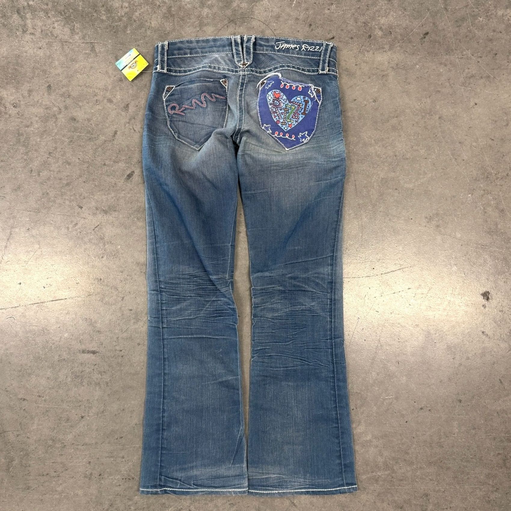 Denime VINTAGE James Rizzi Art Low Rise Wide Leg Flare Light Wash Denim Jeans 28x27 Women Jeans Size 28" / US 6 / IT 42 - 3 Thumbnail