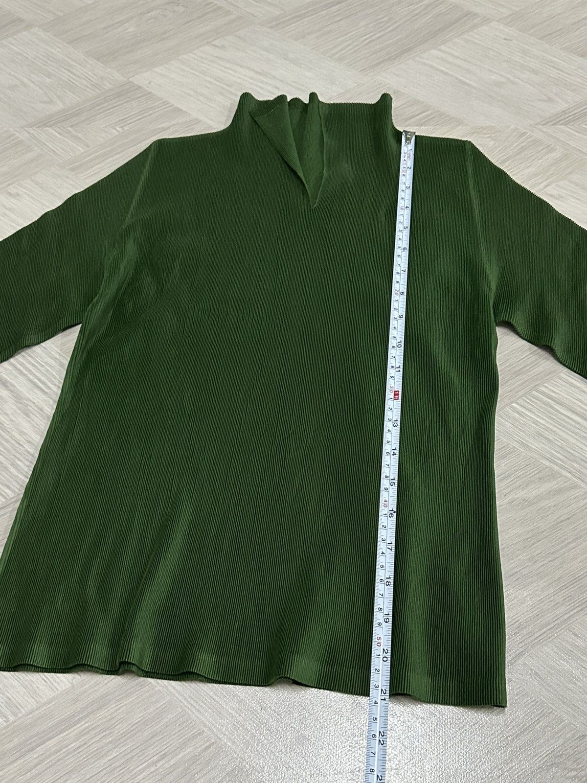 Pleats Please Issey Miyake Pleats Please Issey Miyake Forest Green Polo Style Shirt Size US M / EU 48-50 / 2 - 14 Thumbnail