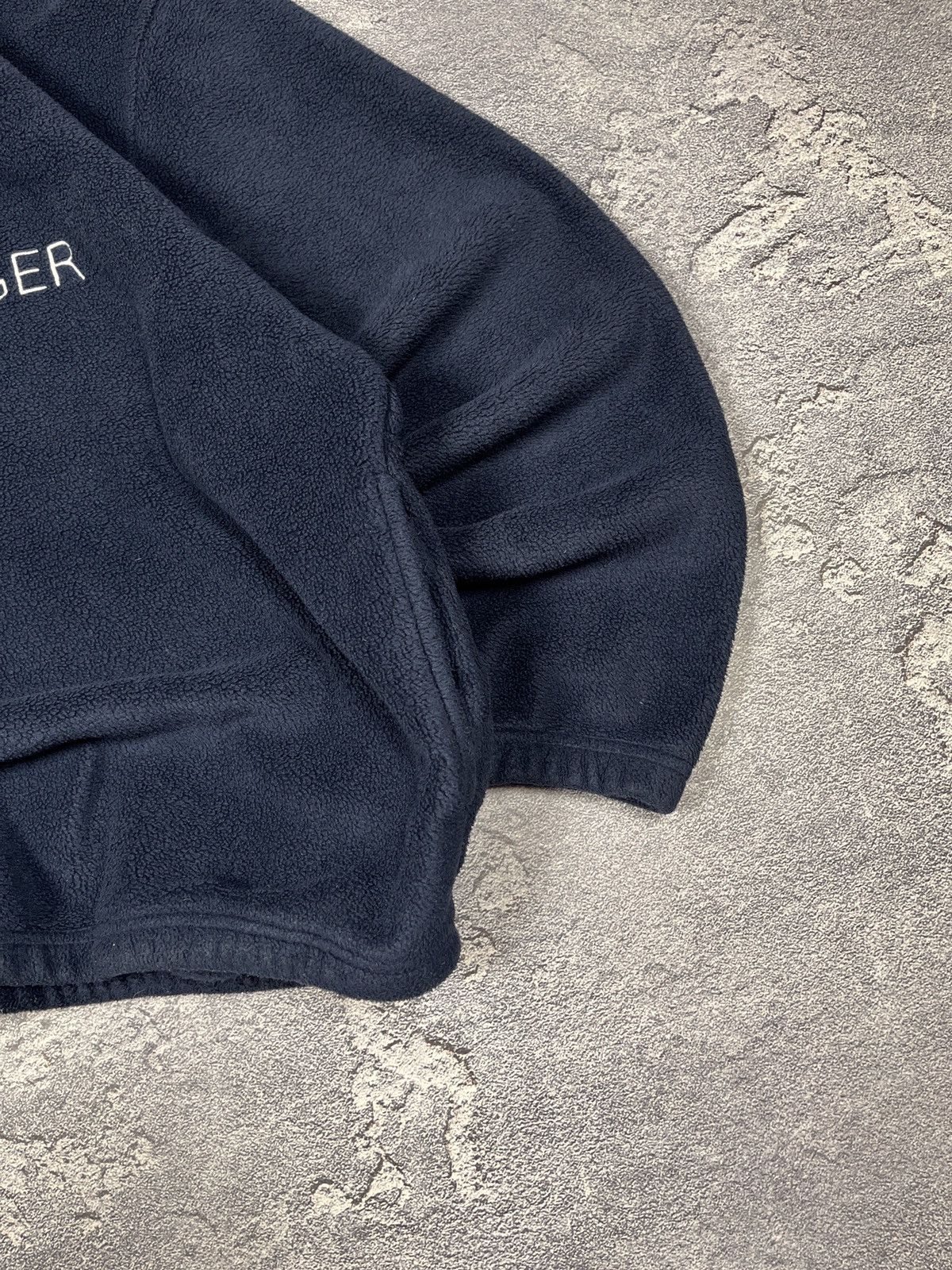 Tommy Hilfiger × Vintage Vintage Tommy Hilfiger Fleece Classic Oversized Size US L / EU 52-54 / 3 - 3 Thumbnail