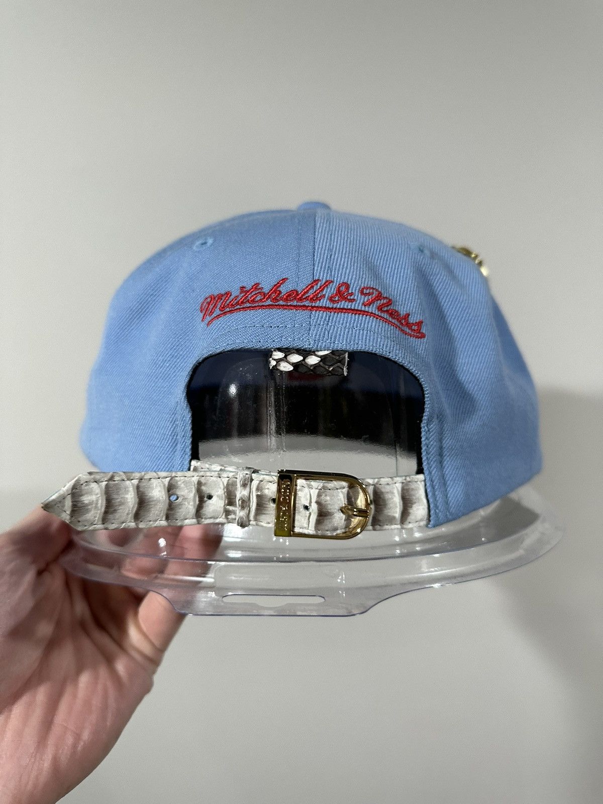 Just Don × Mitchell & Ness Just Don x Mitchell & Ness MLS Chicago Fire Snakeskin Hat Size ONE SIZE - 10 Thumbnail