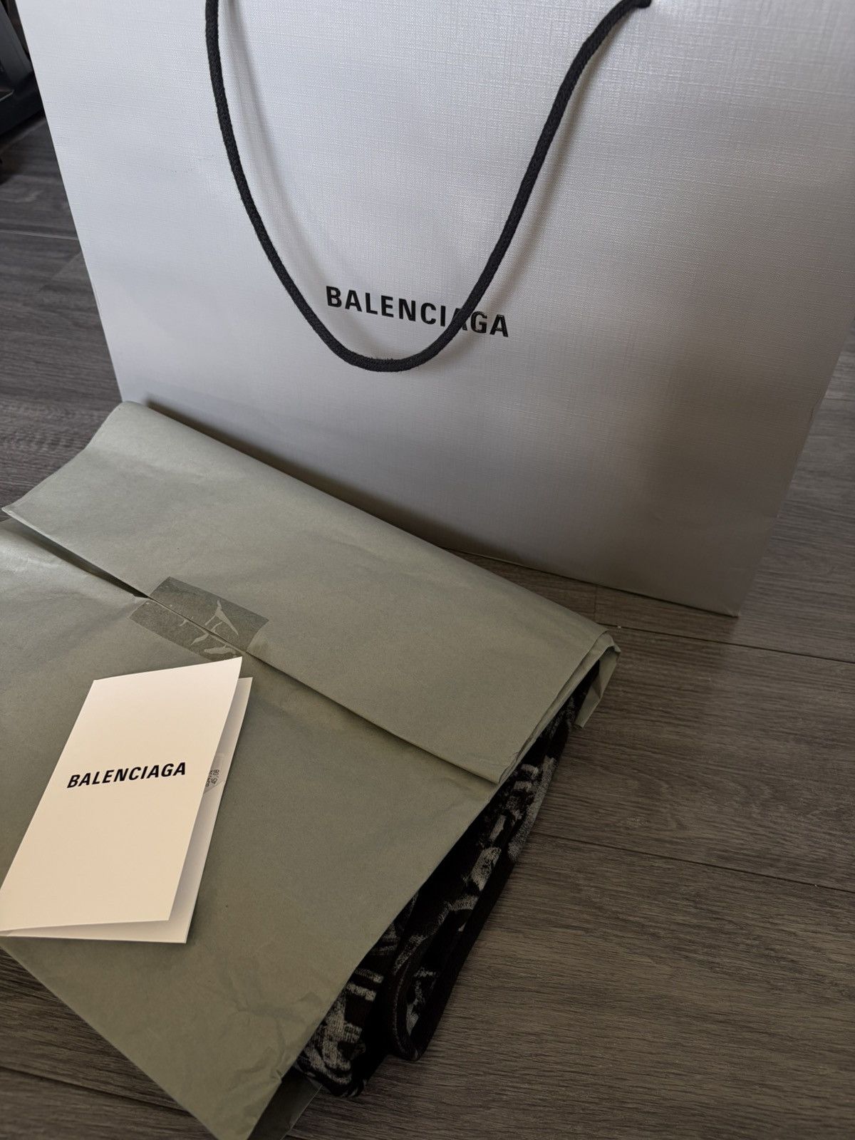 Balenciaga Balenciaga Skater Graffiti Sweatpant DS Size US 30 / EU 46 - 14 Thumbnail