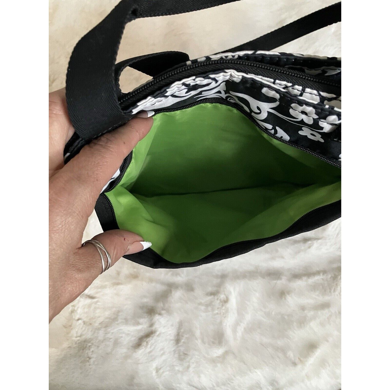 Brighton BRIGHTON BLACK & WHITE SWIRL HANDBAG WATERPROOF LINING Size ONE SIZE - 8 Thumbnail