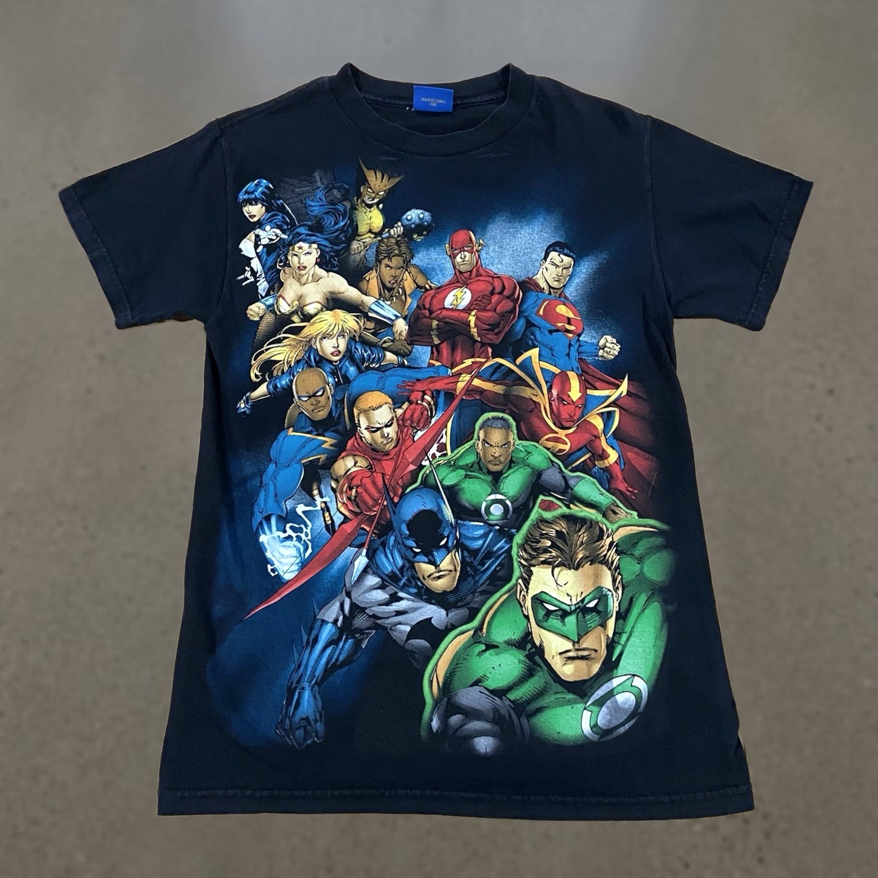 DC Comics VINTAGE DC Justice League Shirt Small Batman Superman Justice League Shirt Men S Black Cotton Graphic Print Size US S / EU 44-46 / 1 - 1 Thumbnail