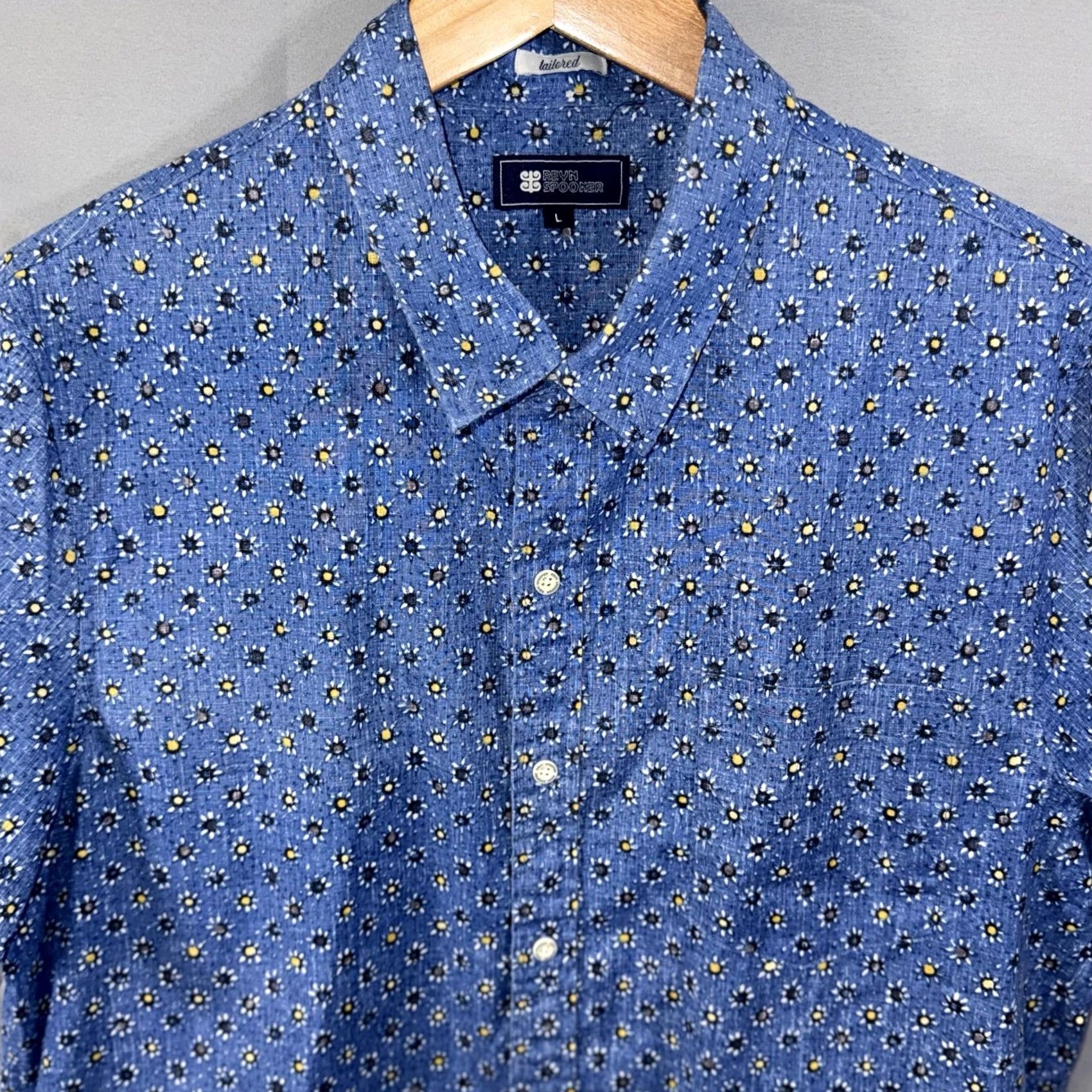 Reyn Spooner Reyn Spooner Shirt Mens Large Blue Daisy Floral Short Sleeve Button Front Aloha Size US L / EU 52-54 / 3 - 3 Thumbnail