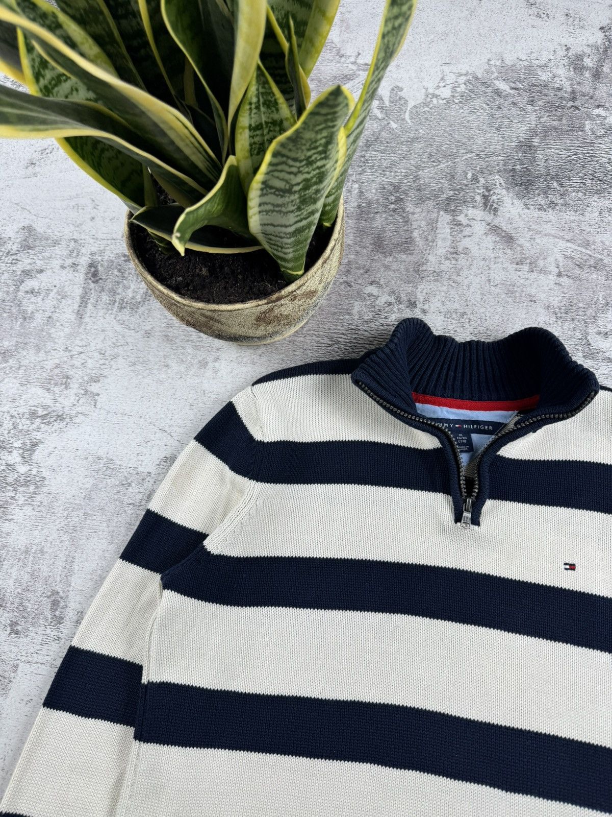 Tommy Hilfiger Tommy Hilfiger USA Striped 1/3 1/4 Varsity Sweater Pullover Size US M / EU 48-50 / 2 - 8 Thumbnail