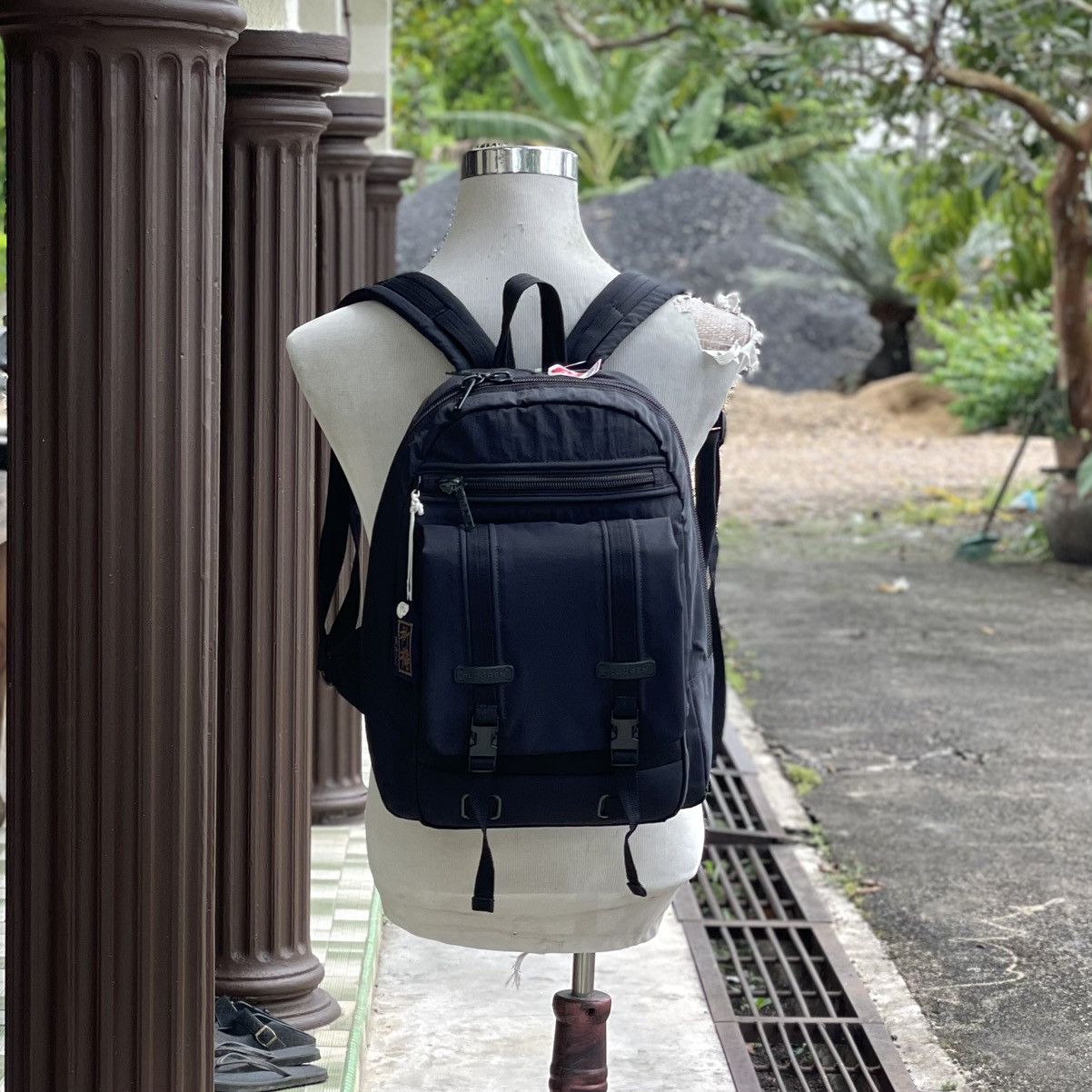 ❗️Outdoor Gear Style Hedgren Multi-Pocket Black Backpack