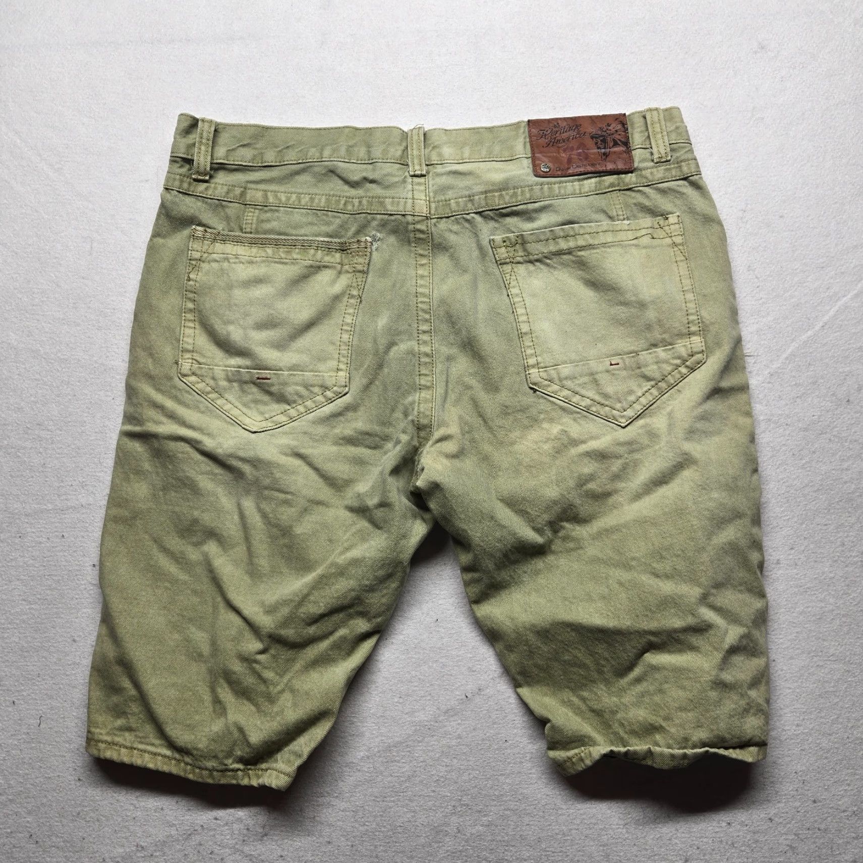 Vintage VINTAGE Heritage 76 Men's Shorts 40" Green Denim Distressed Biker Pants 90s Size US 40 / EU 56 - 7 Thumbnail