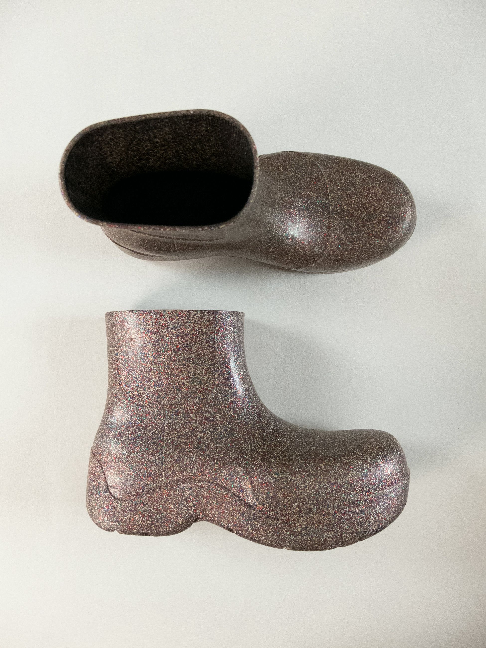 Bottega Veneta BOTTEGA VENETA Puddle multicolor rubber ankle boots 