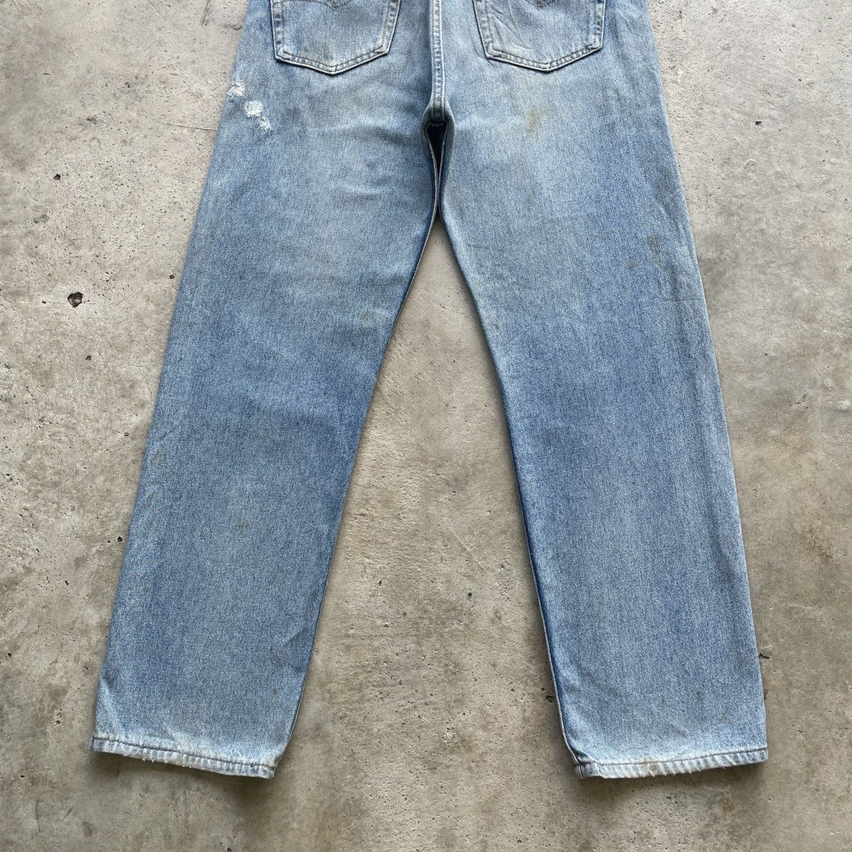 Levi's 90s Vintage Levi’s 505 Made In USA Faded Jeans Pants W33 Size US 33 - 10 Thumbnail
