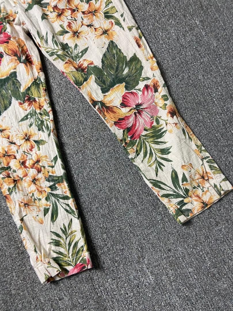 Japanese Brand Betty Smith Japanese Brand Floral Pants (187) Size 30" / US 8 / IT 44 - 9 Thumbnail
