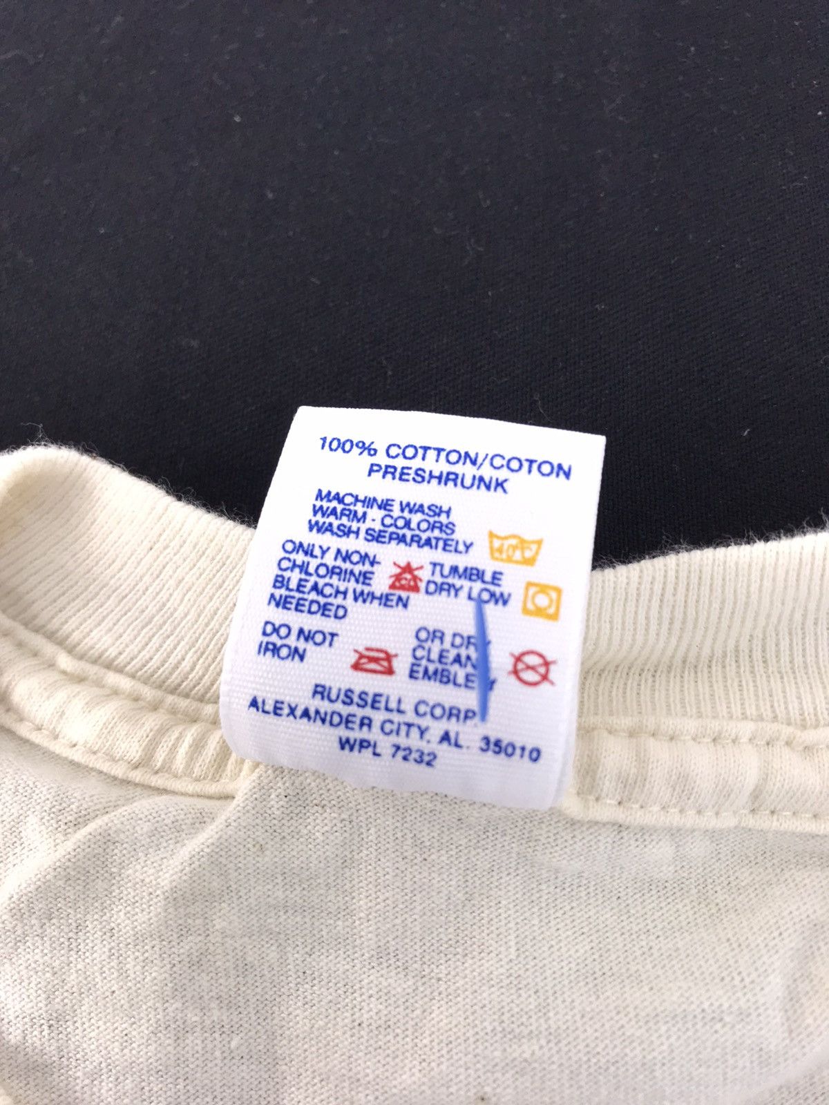 Vintage Shoebox Greeting Division Of Hallmark Humor Tee Size US XL / EU 56 / 4 - 6 Thumbnail