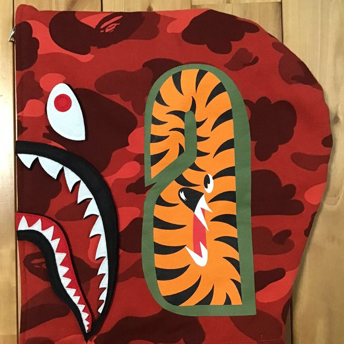 Bape BAPE DETACHABLE Shark full zip hoodie Red camo a bathing ape Size US M / EU 48-50 / 2 - 7 Thumbnail