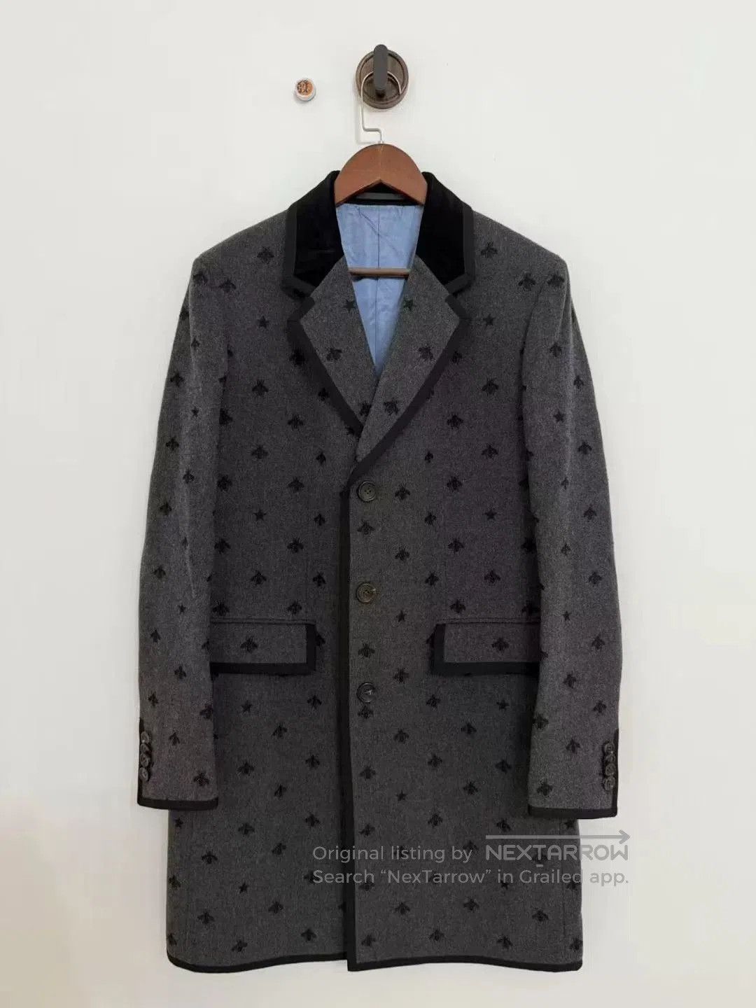 Gucci Gucci Gray Bee Embroidery Wool Coat. Size US M / EU 48-50 / 2 - 1 Thumbnail