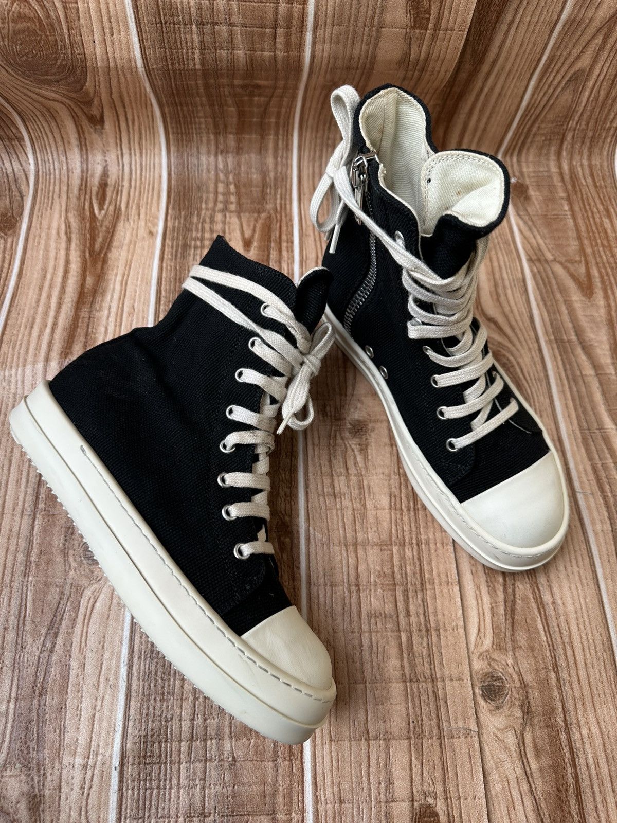 Rick Owens Rick Owens DRKSHDW Canvas Ramones Black Milk hightops Size US 6.5 / IT 36.5 - 12 Thumbnail