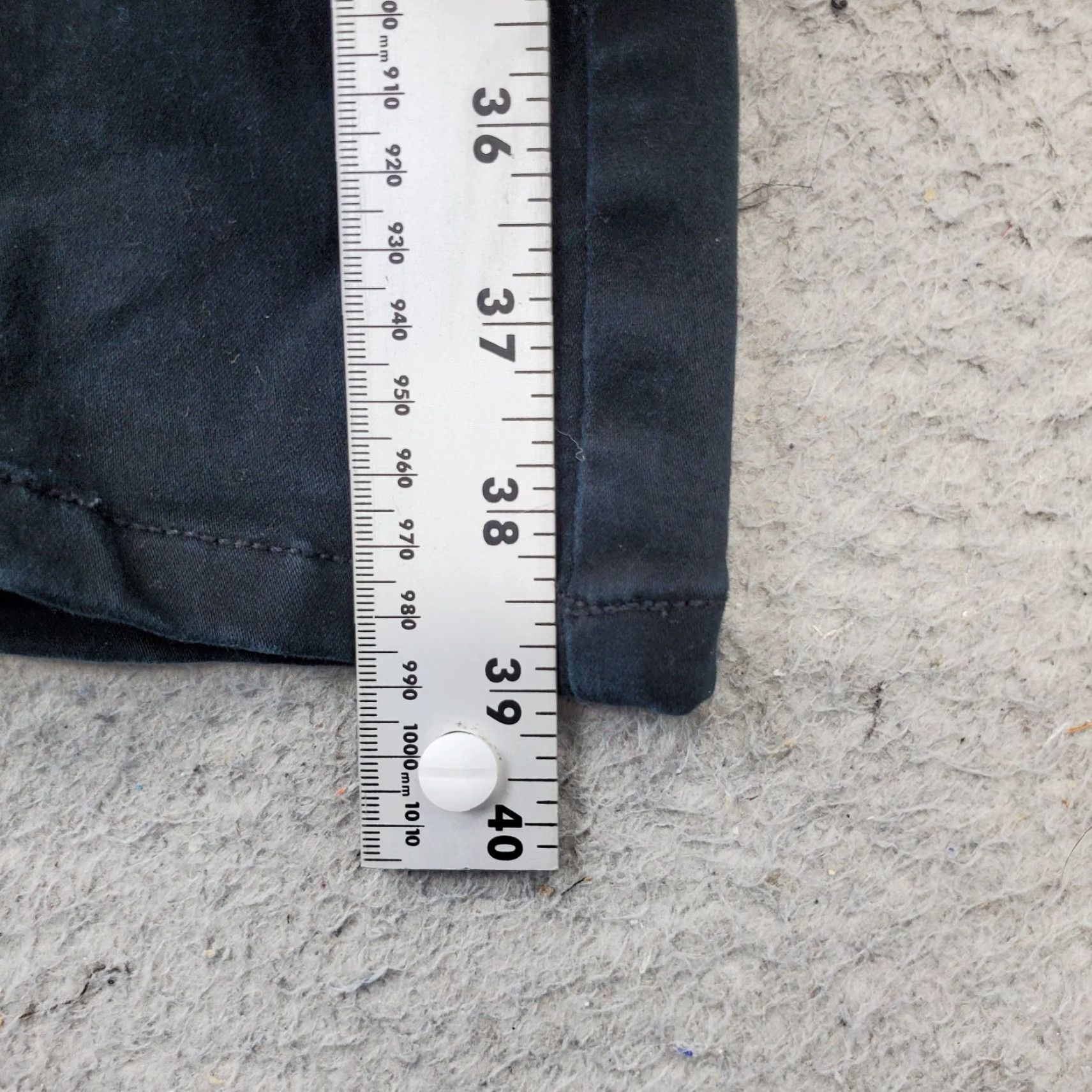 DKNY DKNY Straight Jeans Mens 38x32 Black Denim Stretch Dark Wash Jeans Mens 38 DKNY Straight Black Denim Stretch 5-Pocket Regular Fit Vintage: No Size US 38 / EU 54 - 5 Thumbnail