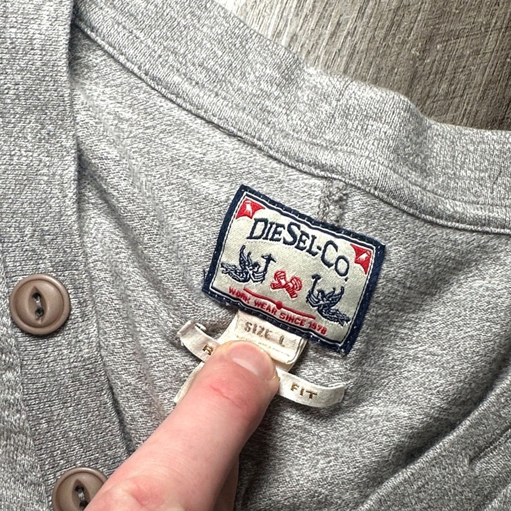 Diesel Diesel Gray Work Wear Regular Fit Y2K Long Sleeve Cotton Henley - Large Mens Size US L / EU 52-54 / 3 - 6 Thumbnail