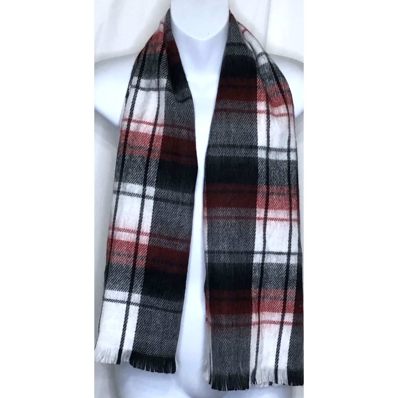 Vintage VINTAGE Cashmere Feel Scarf w/ Fringe blk red Checkered Plaid woven boho Preppy Scarf Women Winter Fringe Plaid Cashmere Feel Size ONE SIZE - 2 Thumbnail