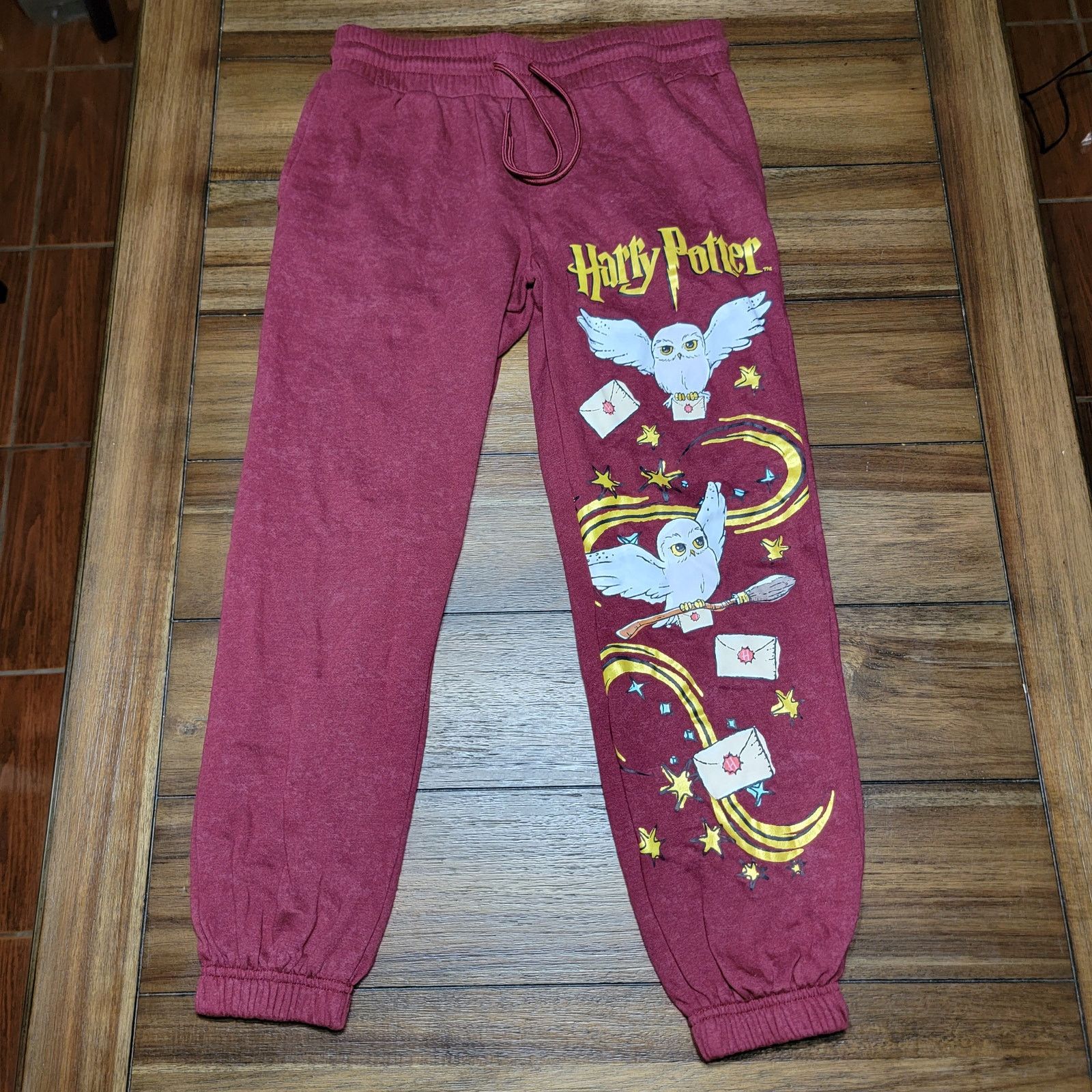Other Harry Potter Burgundy Graphic Sweatpants - Size Small Size 30" / US 8 / IT 44 - 2 Thumbnail