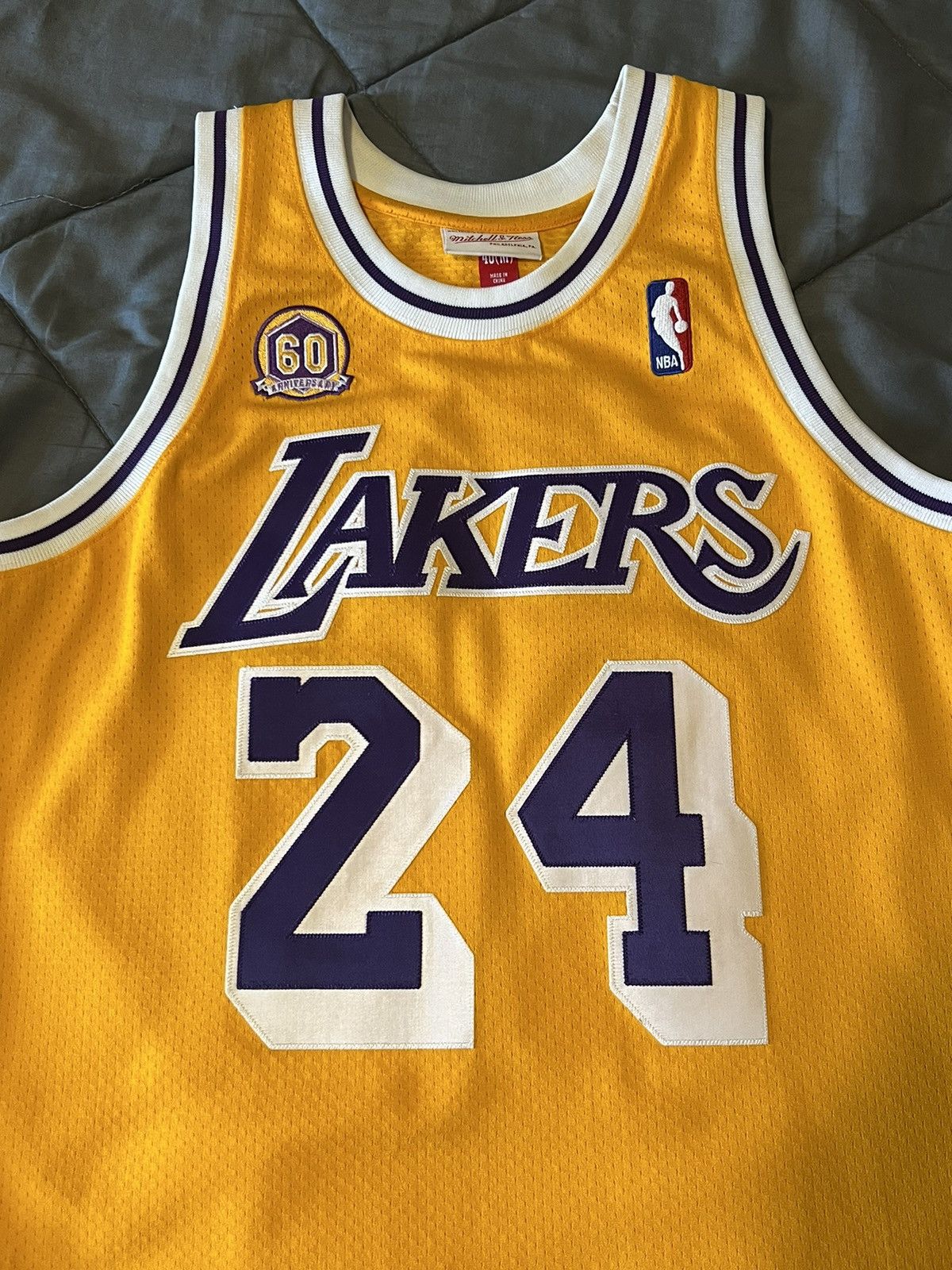 Mitchell & Ness × NBA Kobe Bryant authentic Mitchell and ness jersey Size US M / EU 48-50 / 2 - 3 Thumbnail