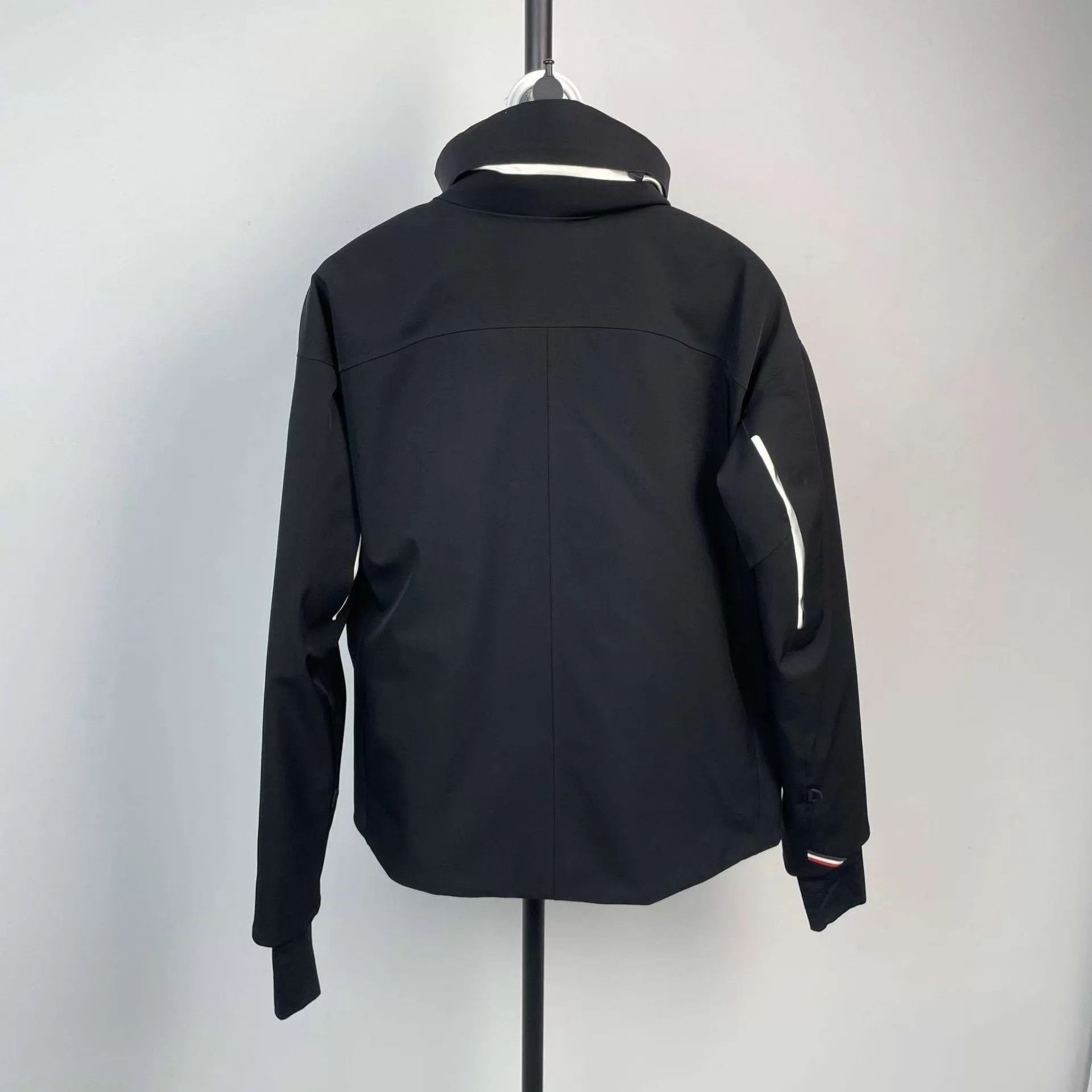 Moncler Moncler Black Padded Ski Jacket Size 0 260301LCC8X05 Size XS / US 0-2 / IT 36-38 - 2 Thumbnail