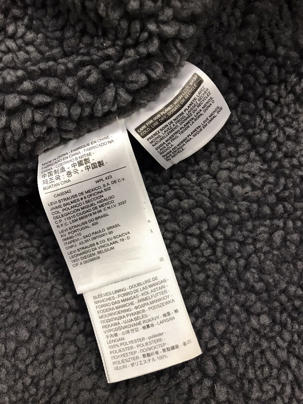 Japanese Brand Vtg Levi’s Strauss Sherpa Jacket Corduroy Distressed Design Size US L / EU 52-54 / 3 - 14 Thumbnail
